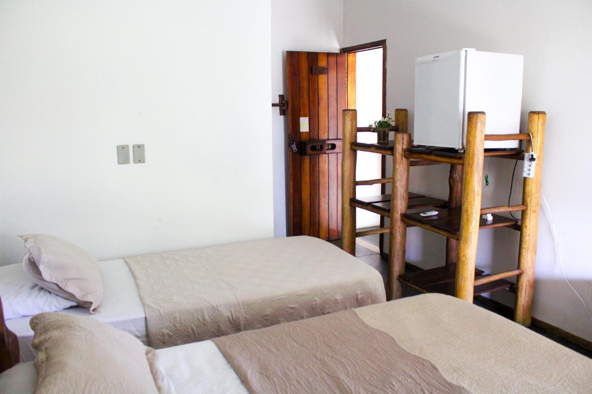 Triple Room with Private Bathroom photo 2