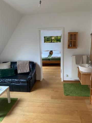 Five-Bedroom House photo 2