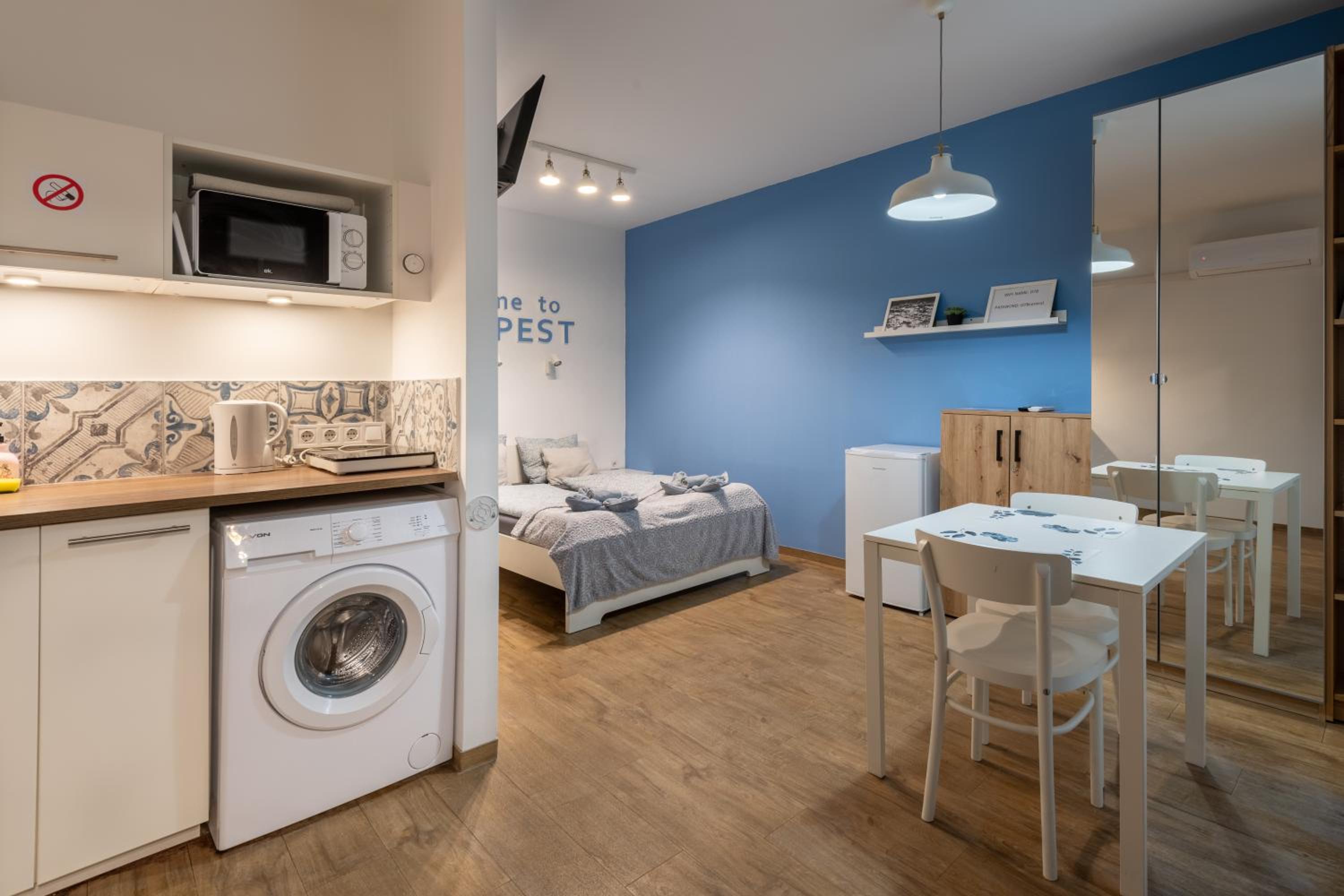 Studio Apartment