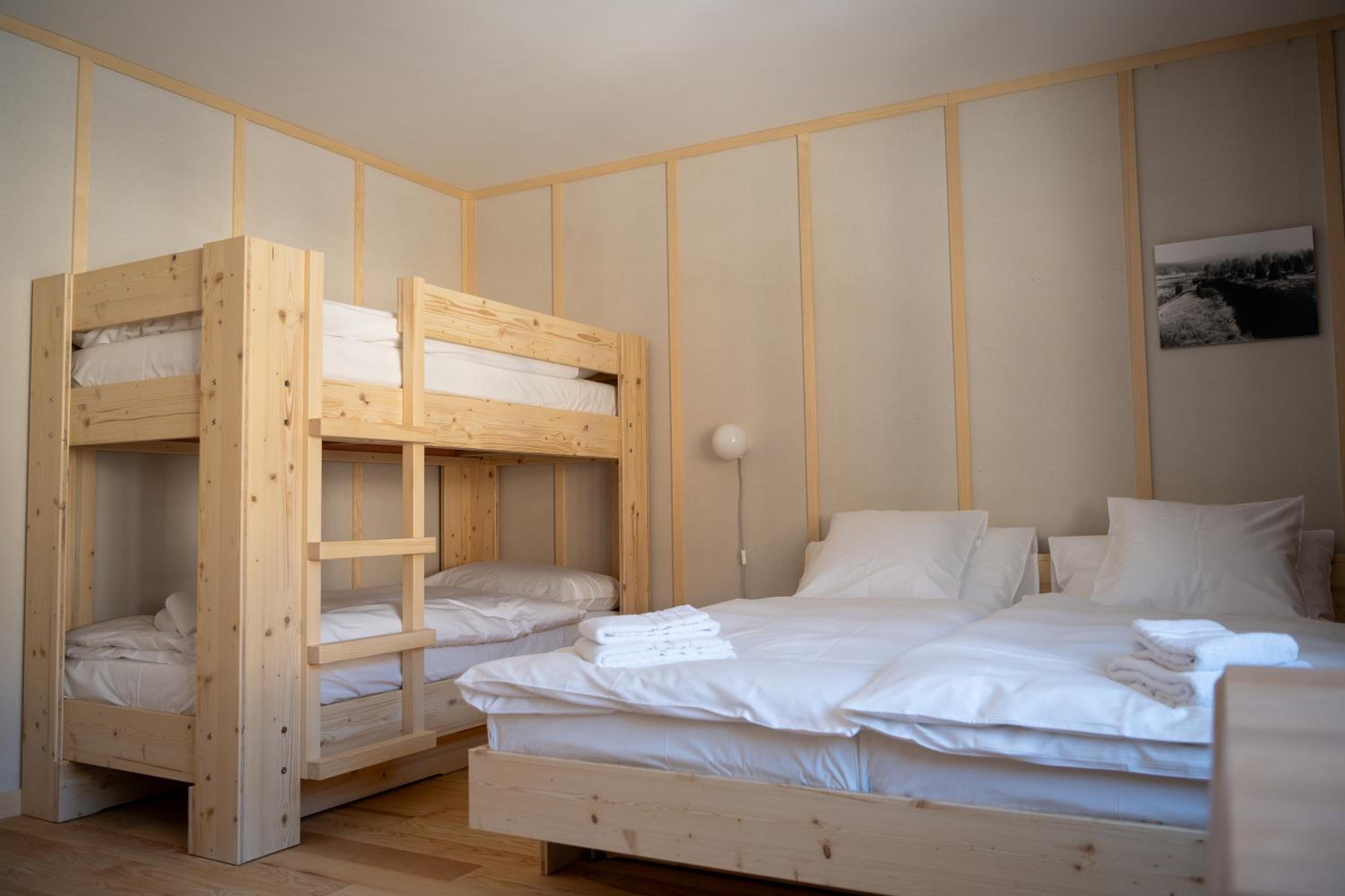 Standard Quadruple Room photo 2