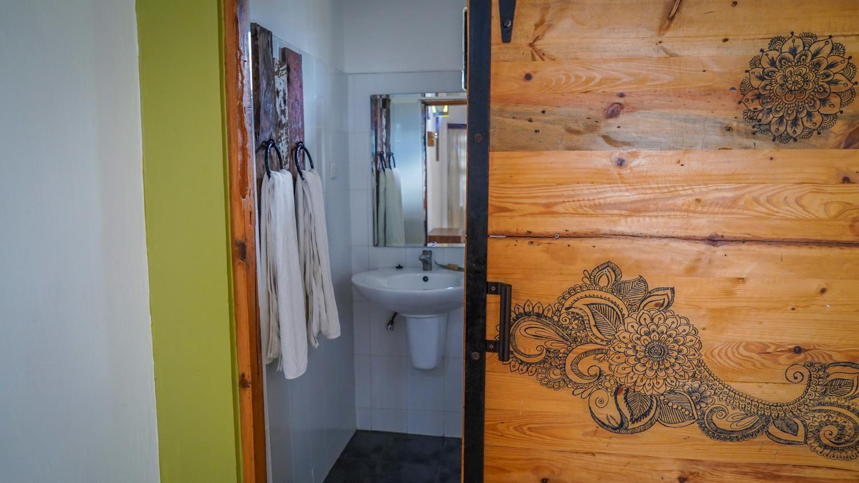 Twin Room with Private Bathroom