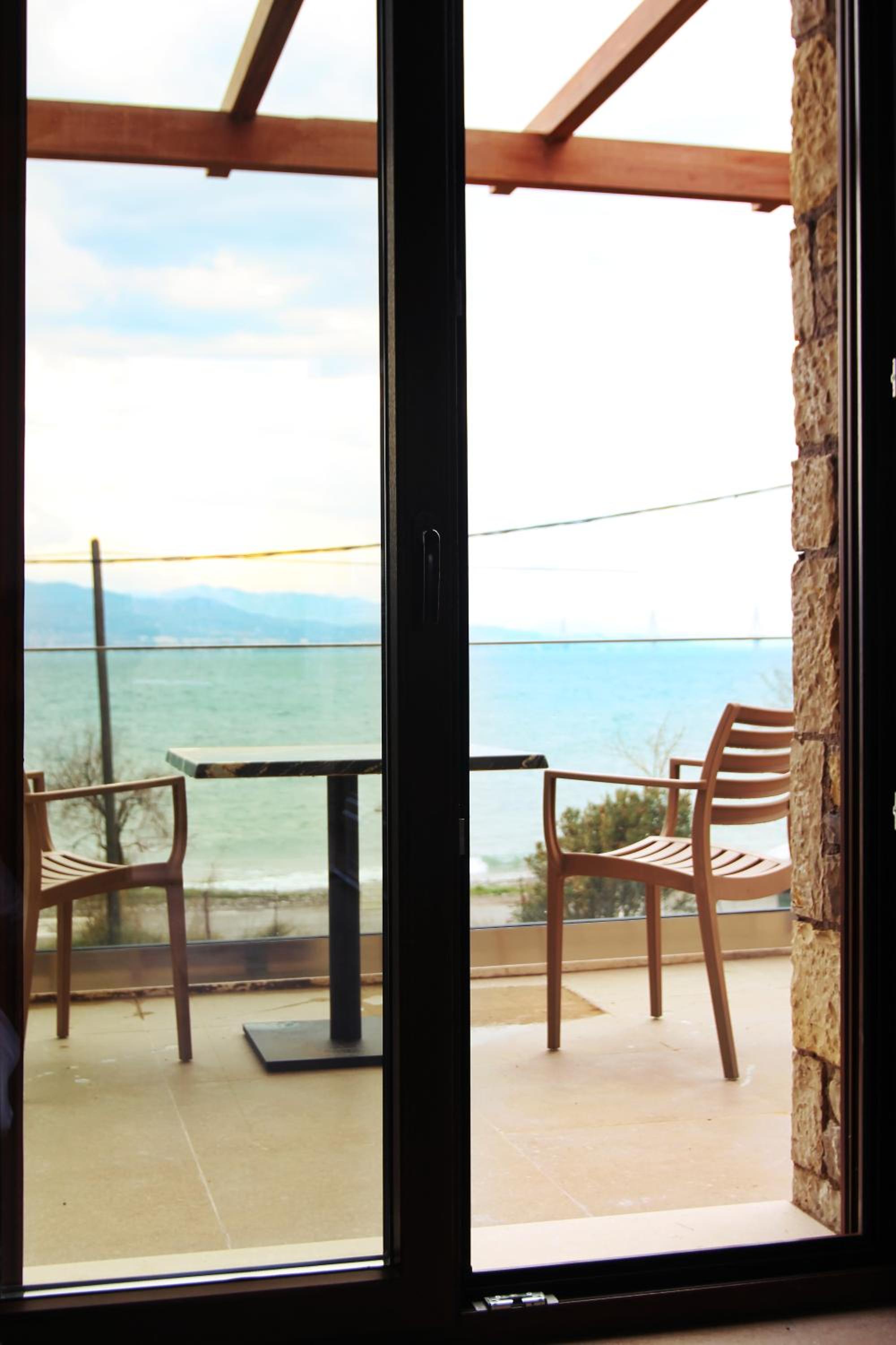 Double Room with Balcony and Sea View photo 3