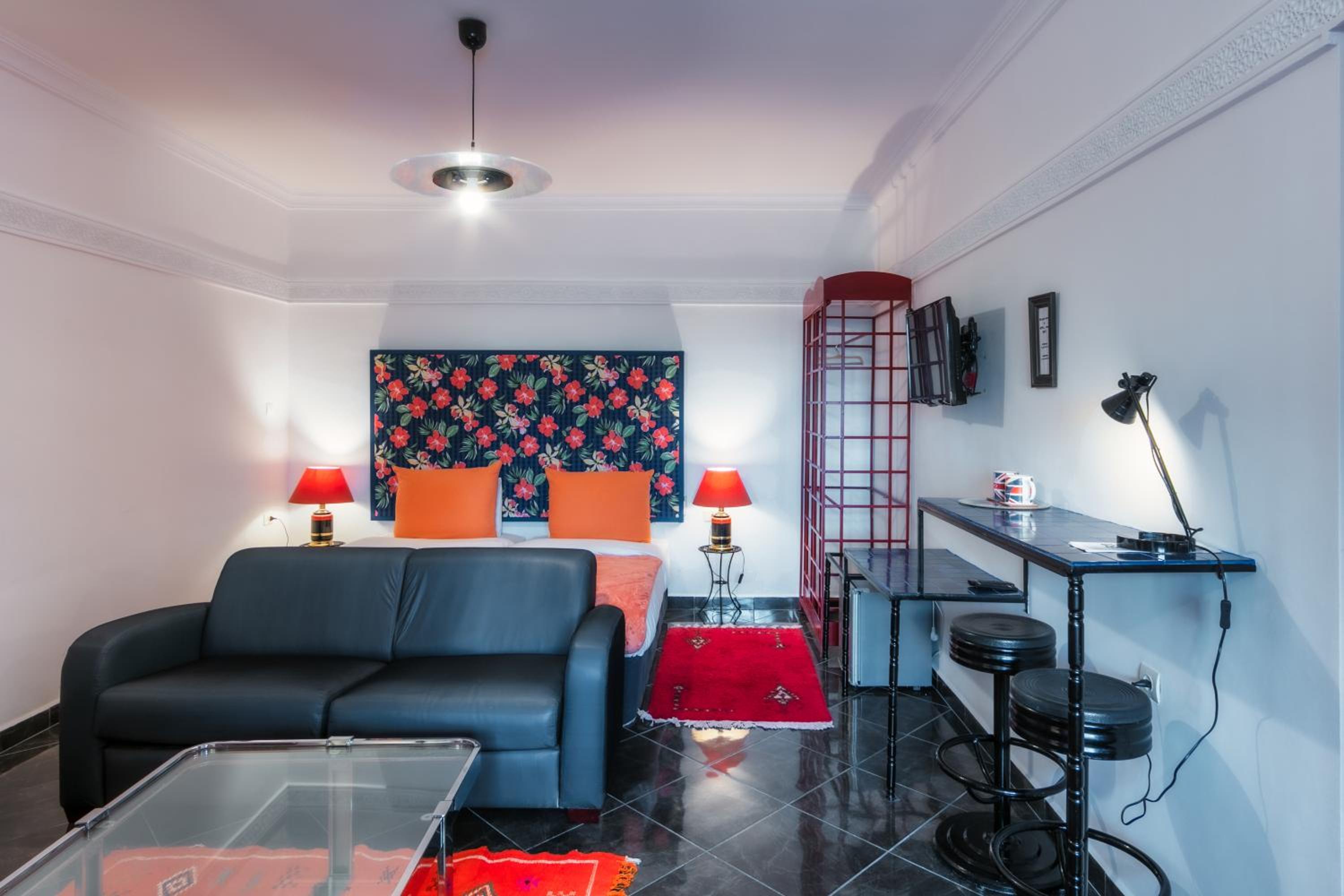 The Beatles Senior Suite - Photo 2