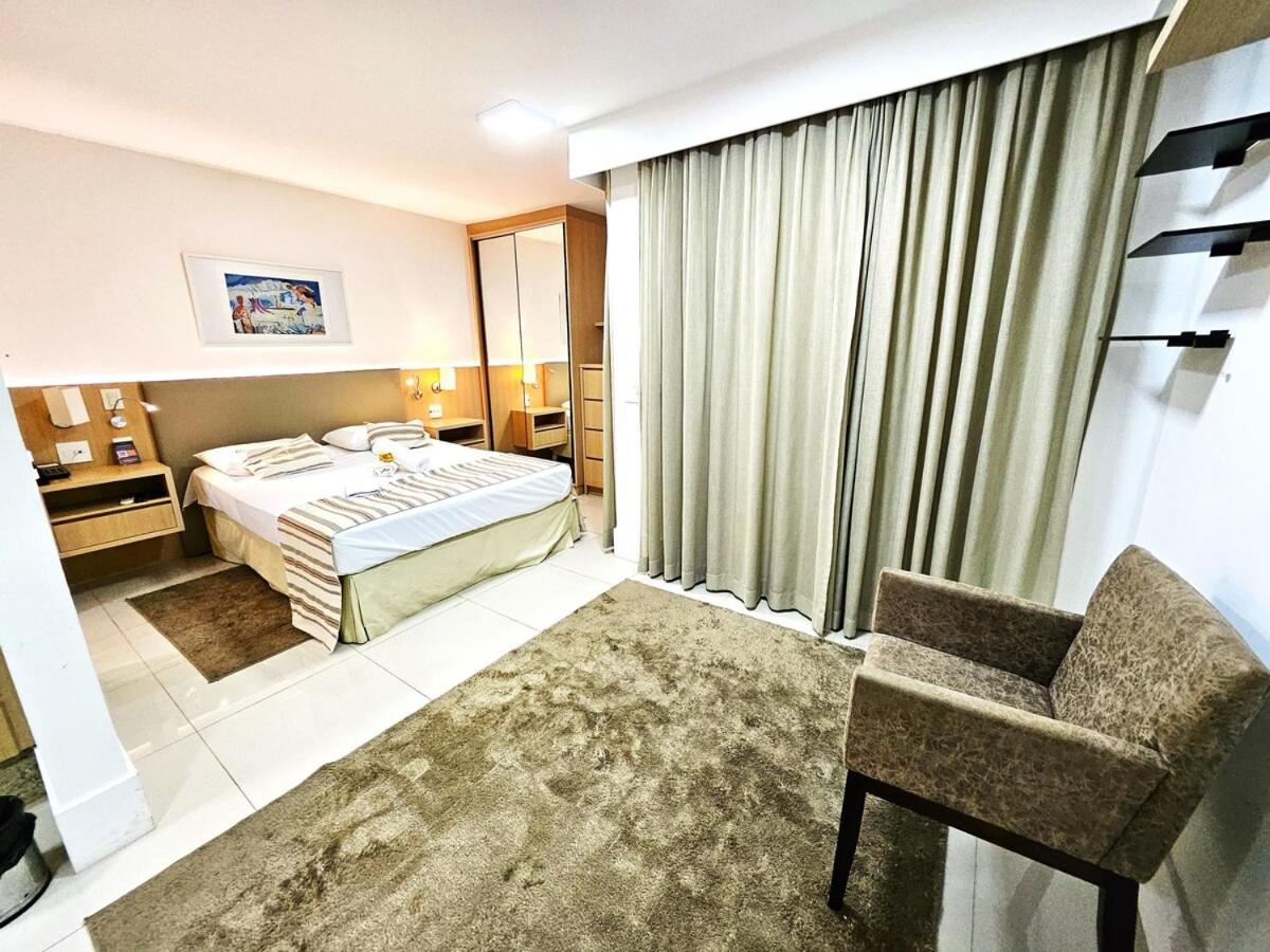 Suite 1