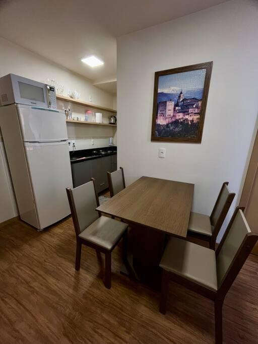 One-Bedroom Apartment photo 3