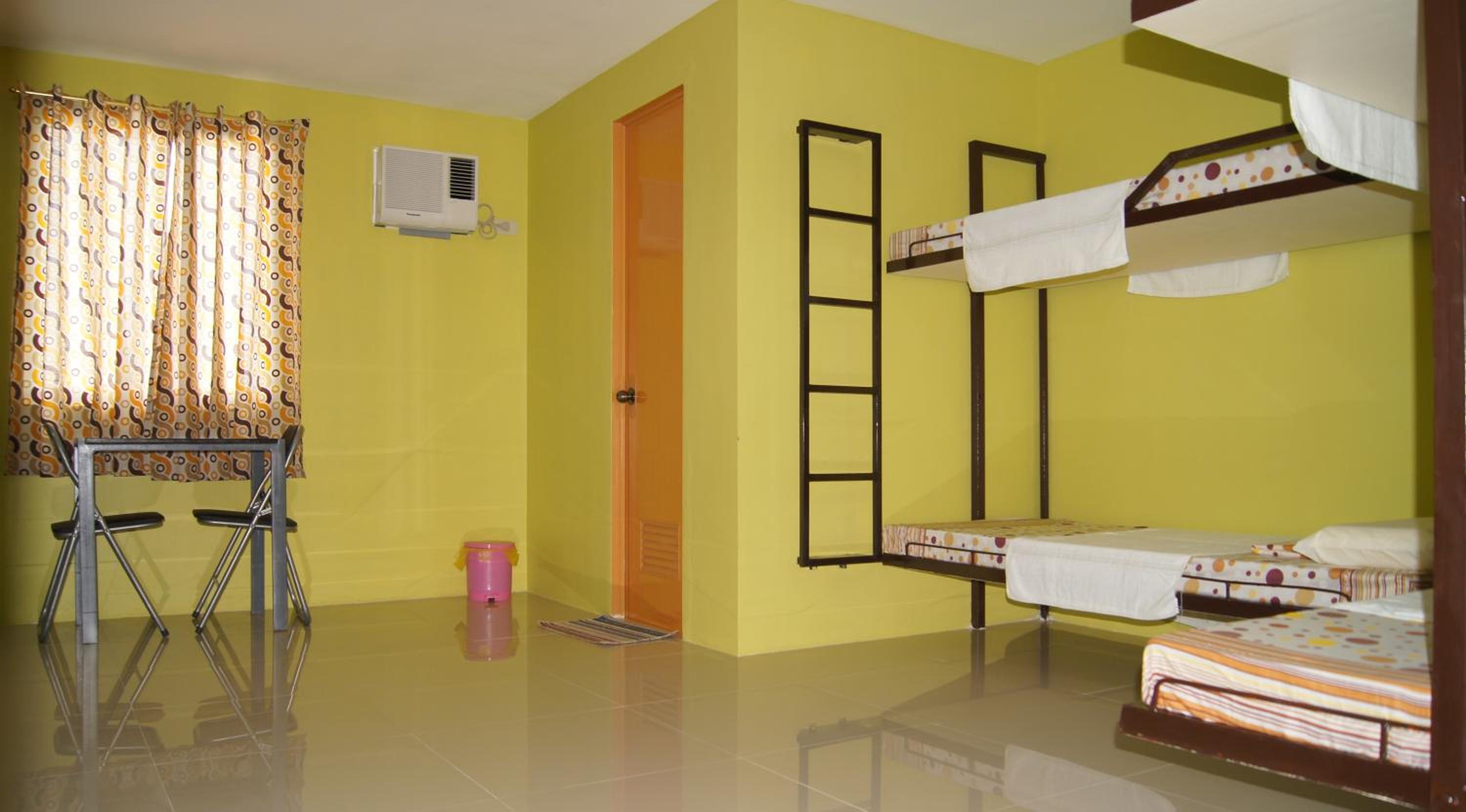 Barkadahan Room - Mixed Dormitory Room photo 1