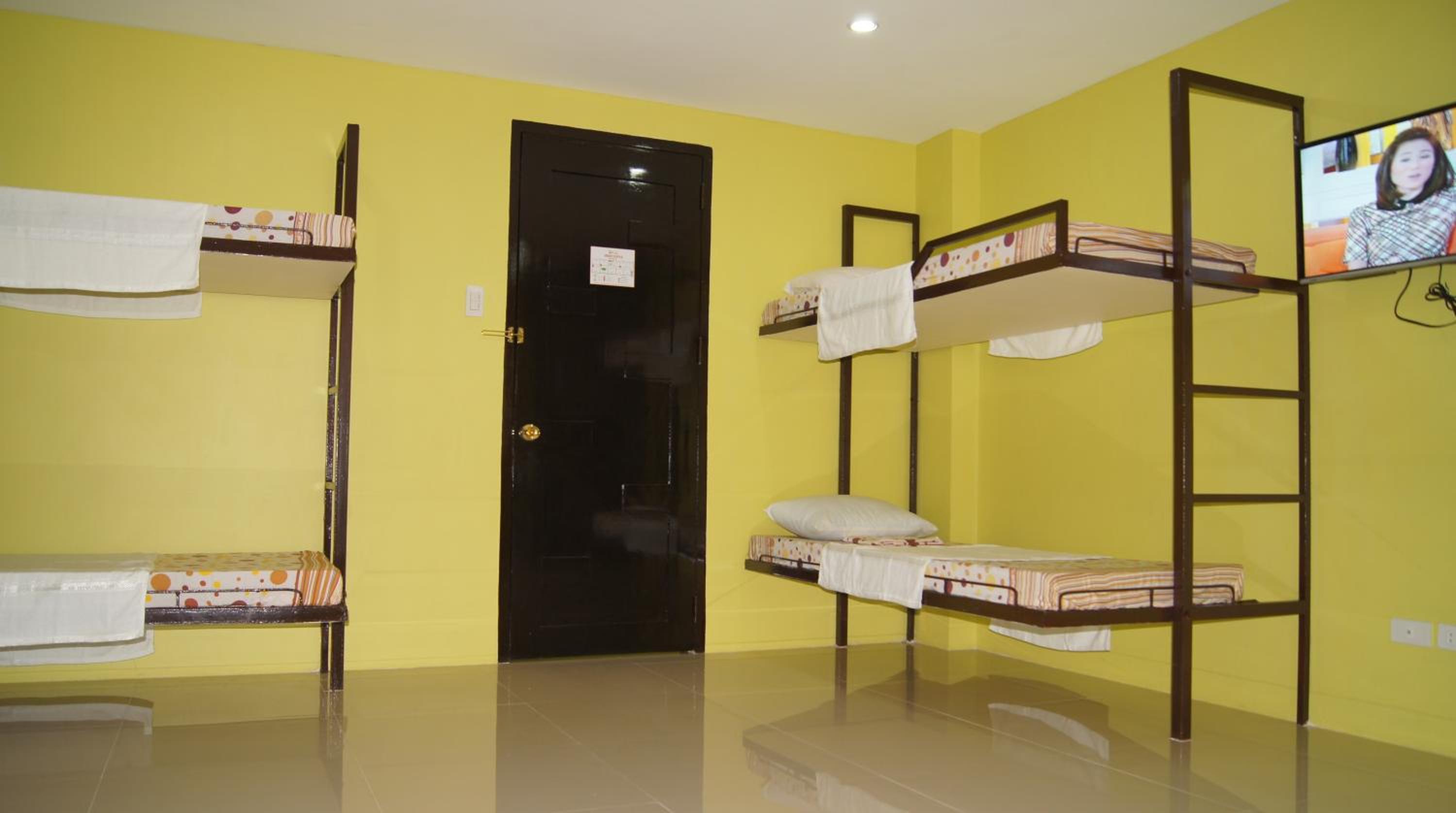 Barkadahan Room - Mixed Dormitory Room photo 2