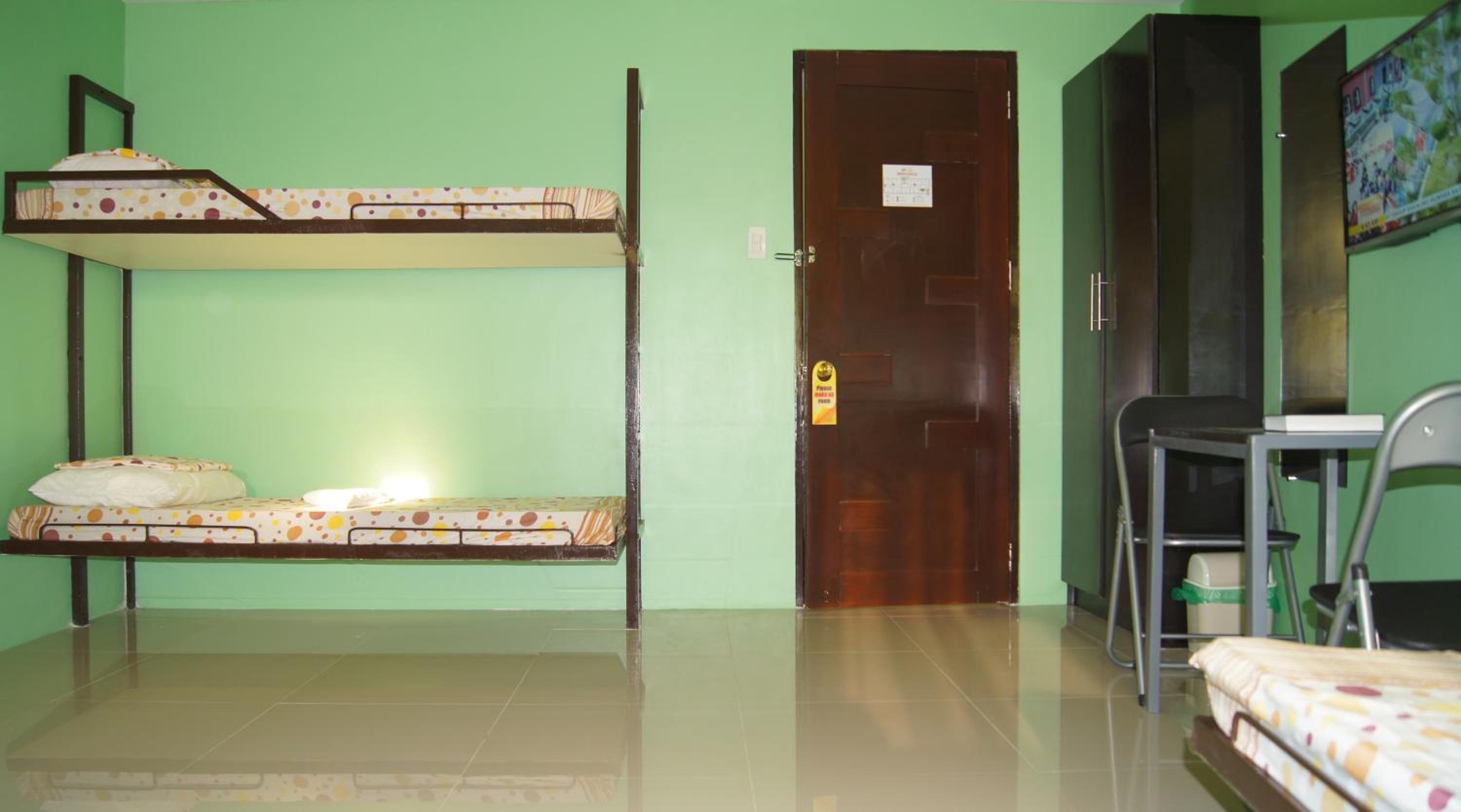 Barkadahan Room - Mixed Dormitory Room photo 3