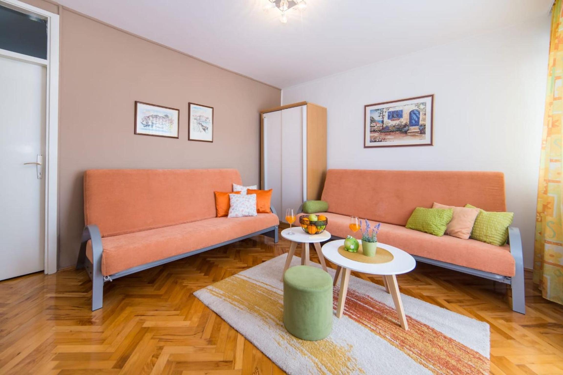 One Bedroom Apartment