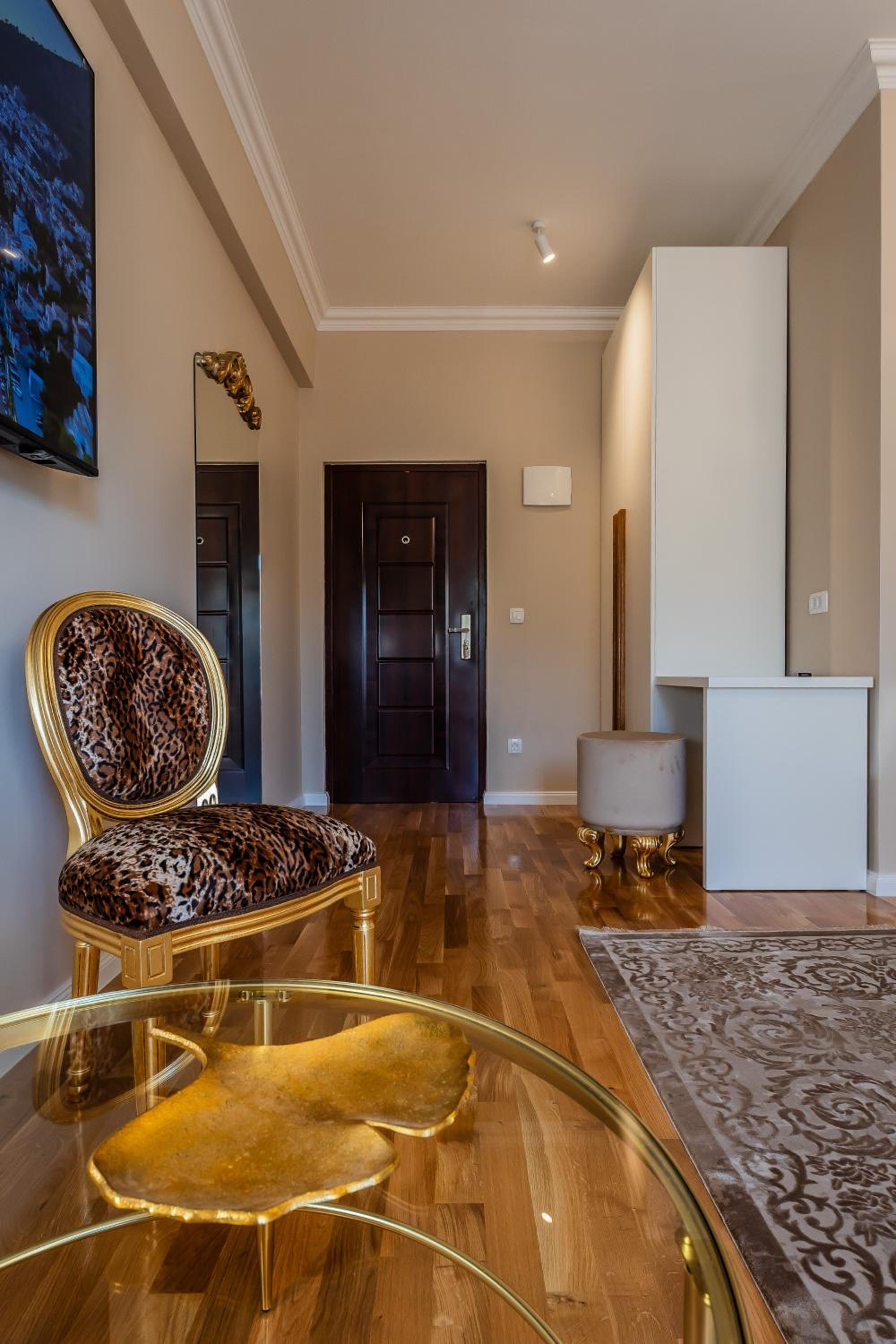 Deluxe Double Room with Balcony photo 2