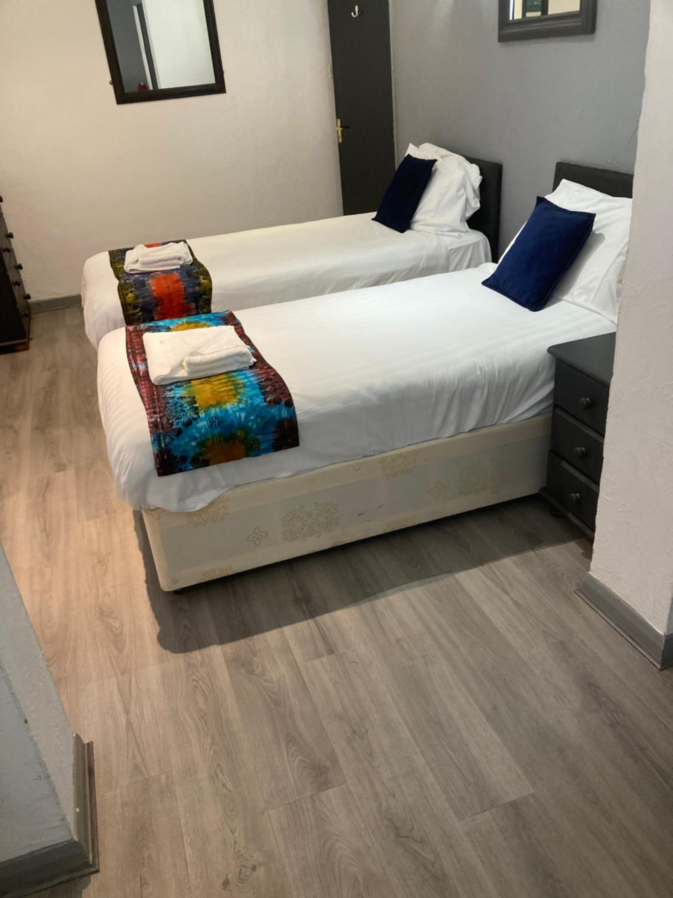 Family Double Room - Photo 1