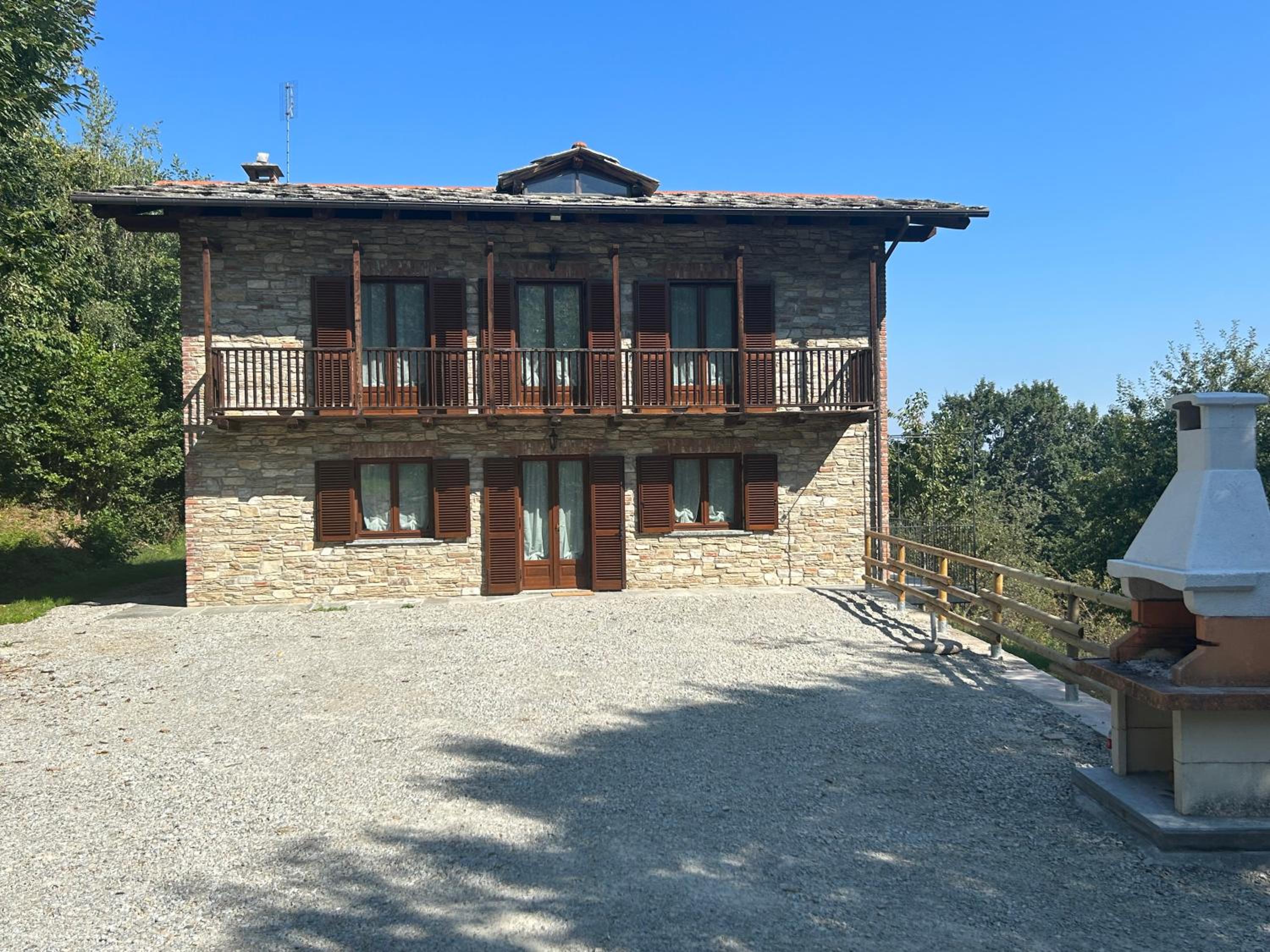 Two-Bedroom House photo 2