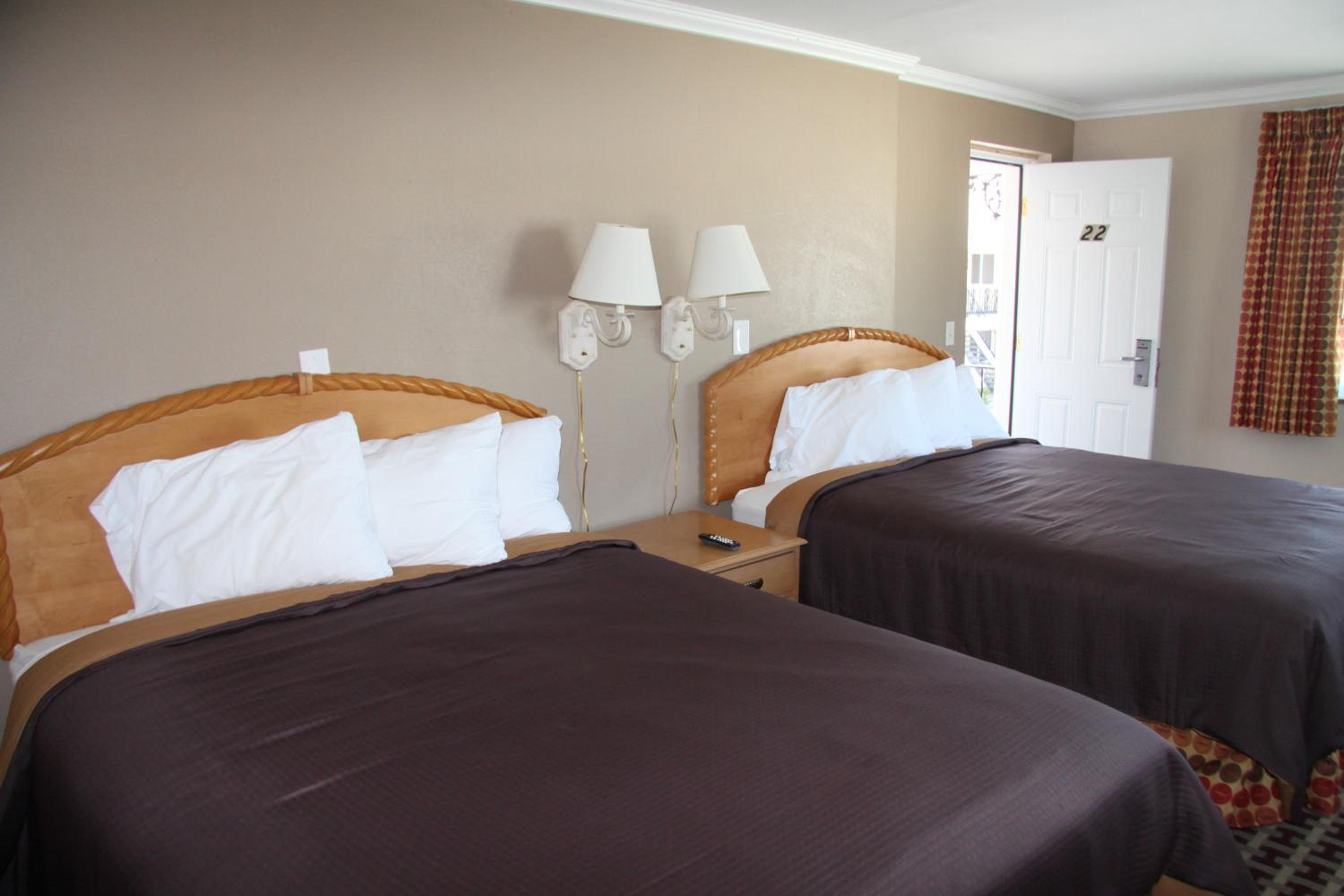 Queen Room with Two Queen Beds