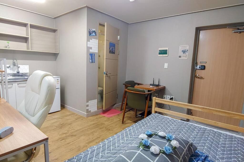 Double Room photo 2