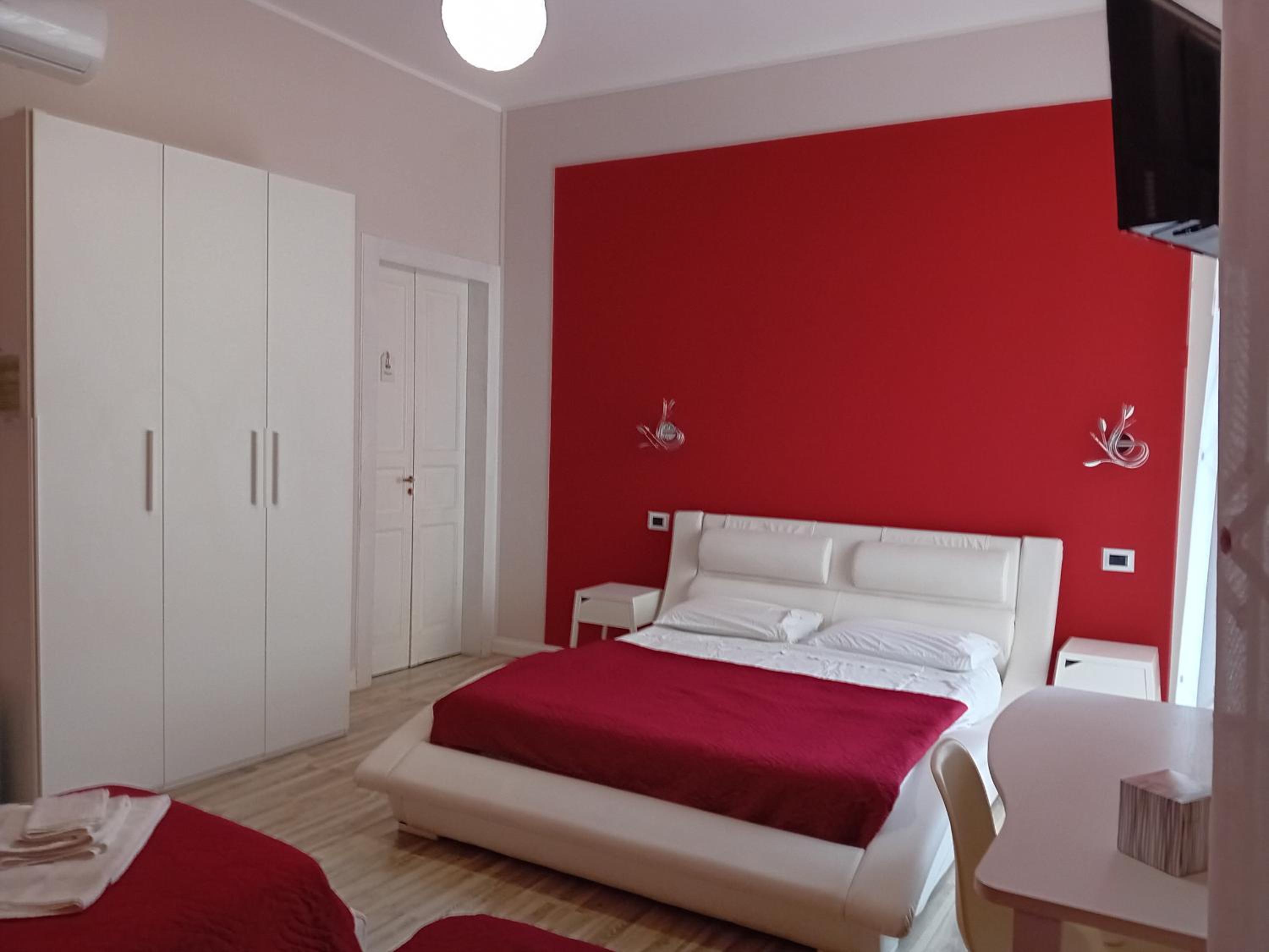Deluxe Double or Twin Room with Balcony