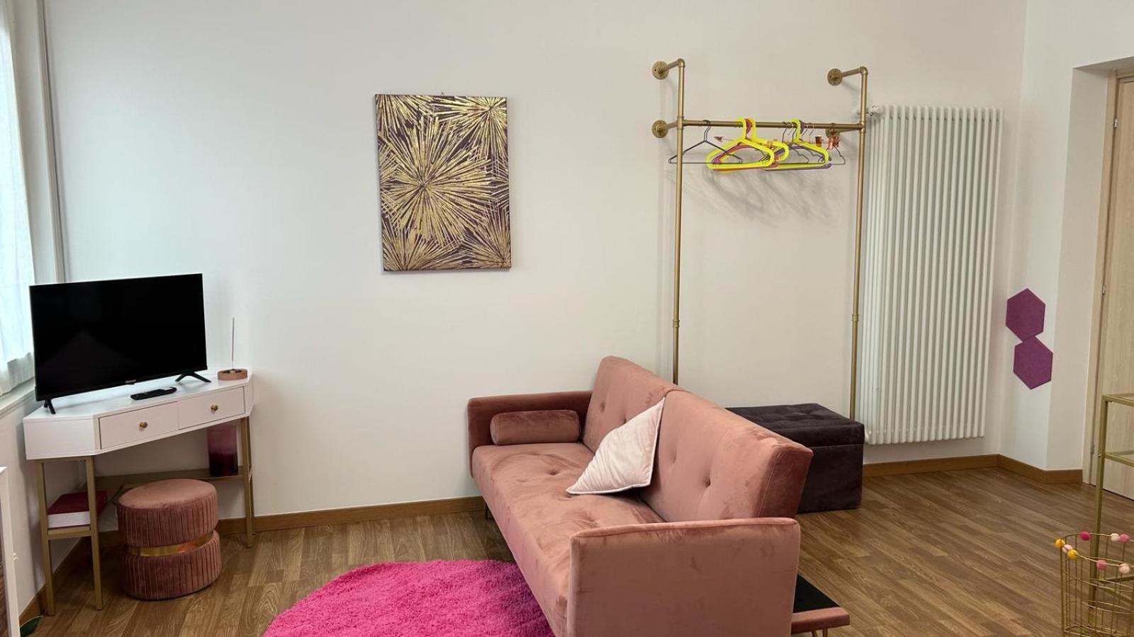 Triple Room with Private External Bathroom photo 3