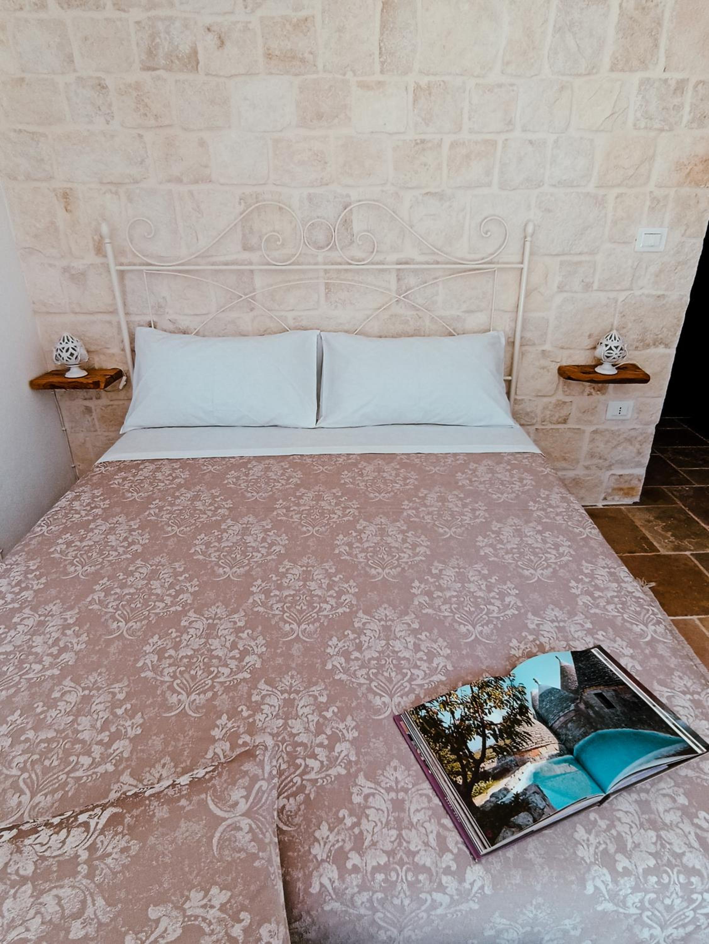 Double Room with Private Bathroom photo 2