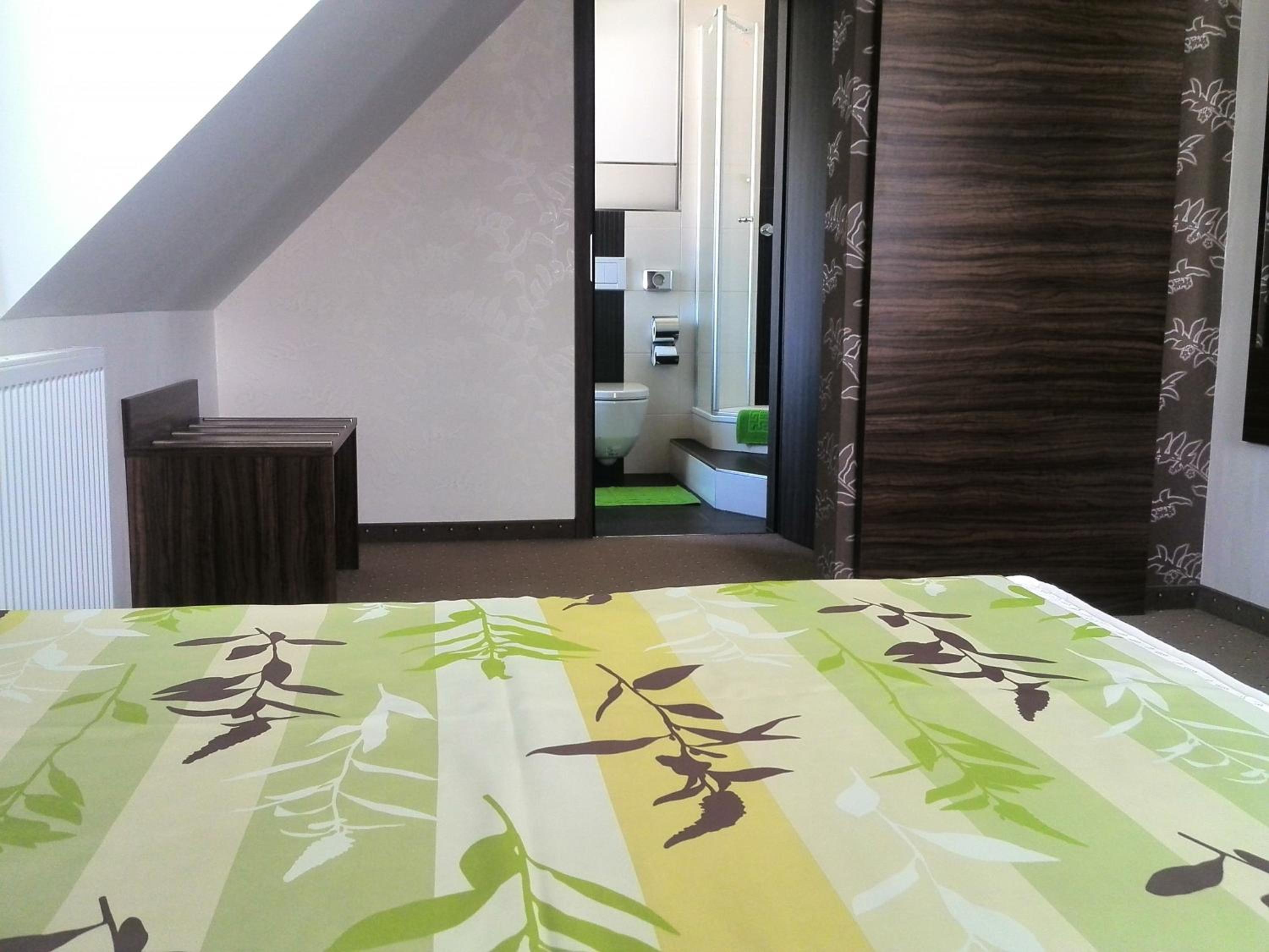 Deluxe Single Room
