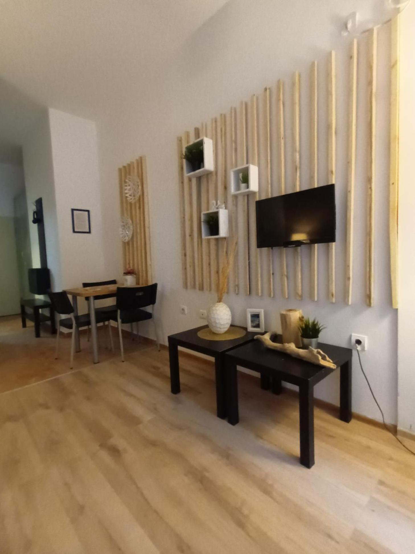 Studio with Terrace photo 1