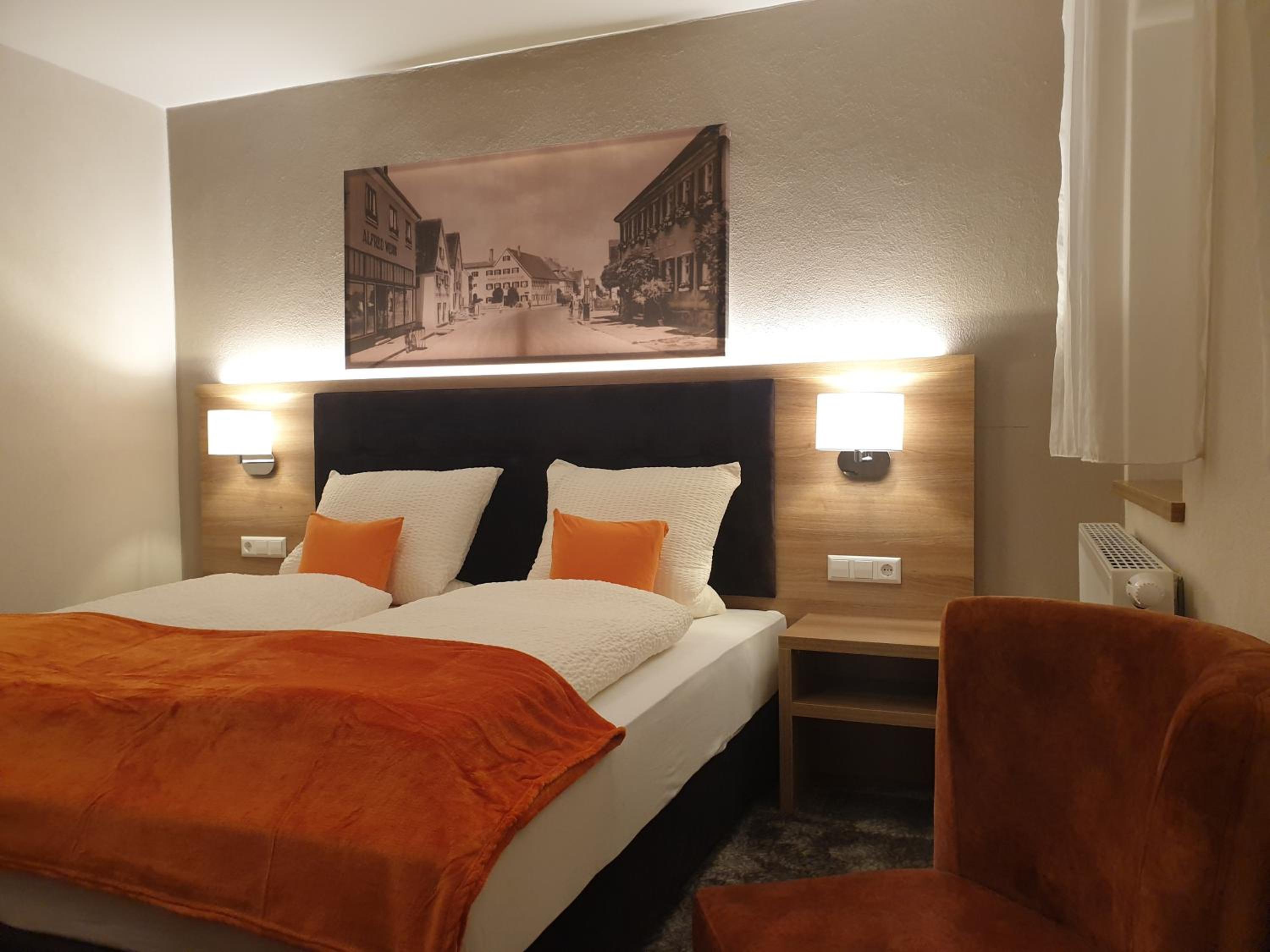Double or Twin Room photo 3