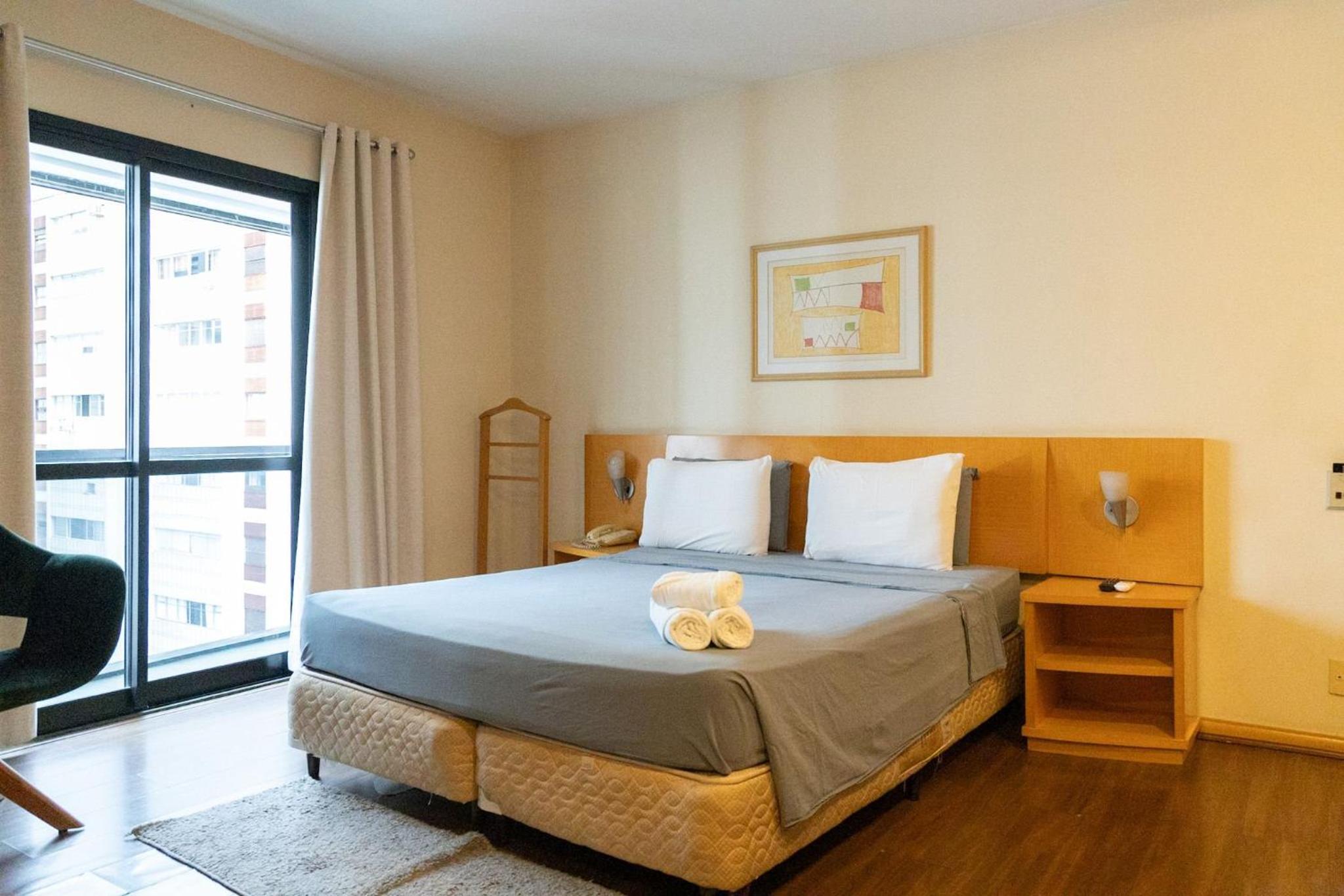 Suite - Photo 1