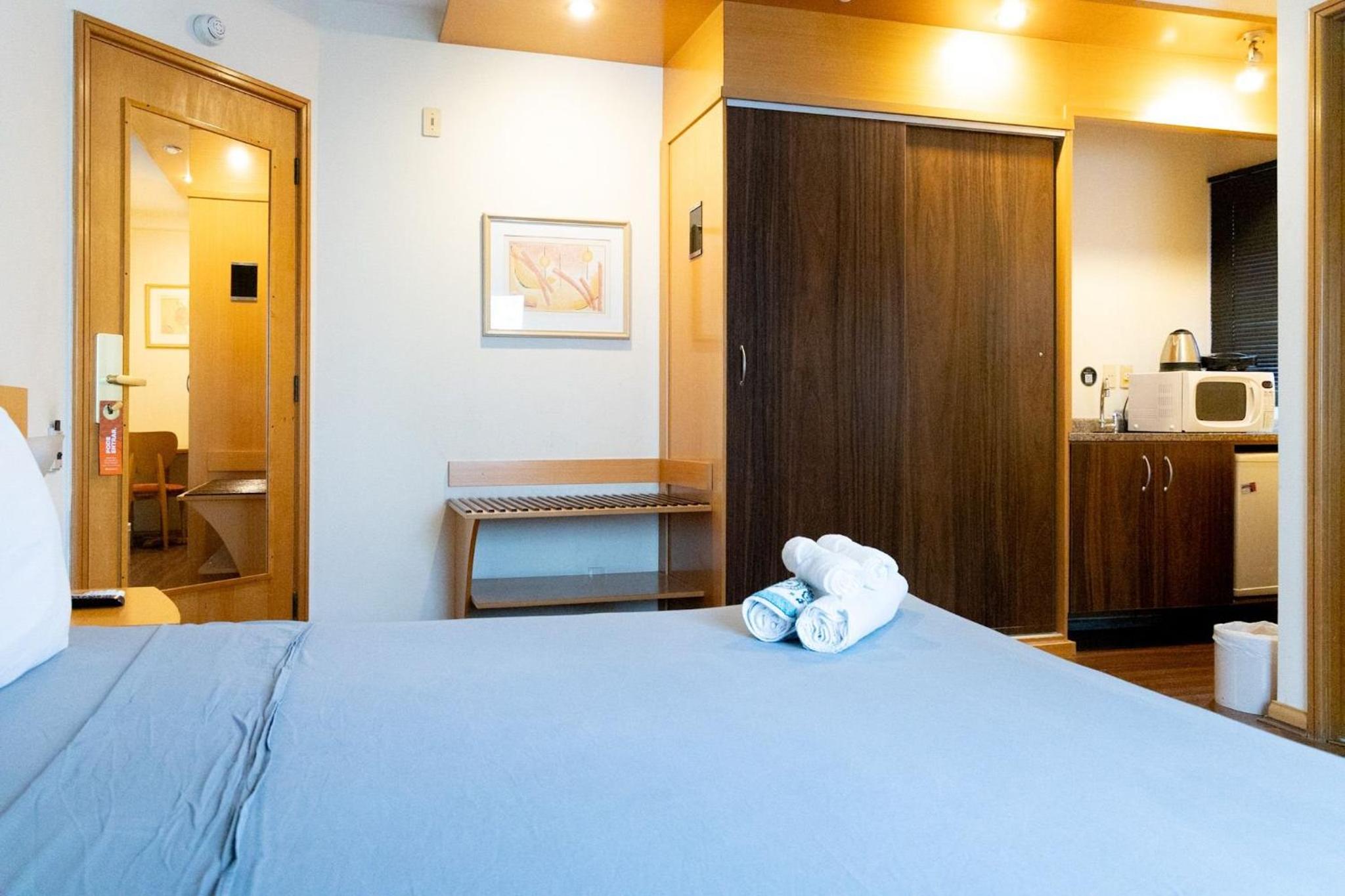 Suite - Photo 9
