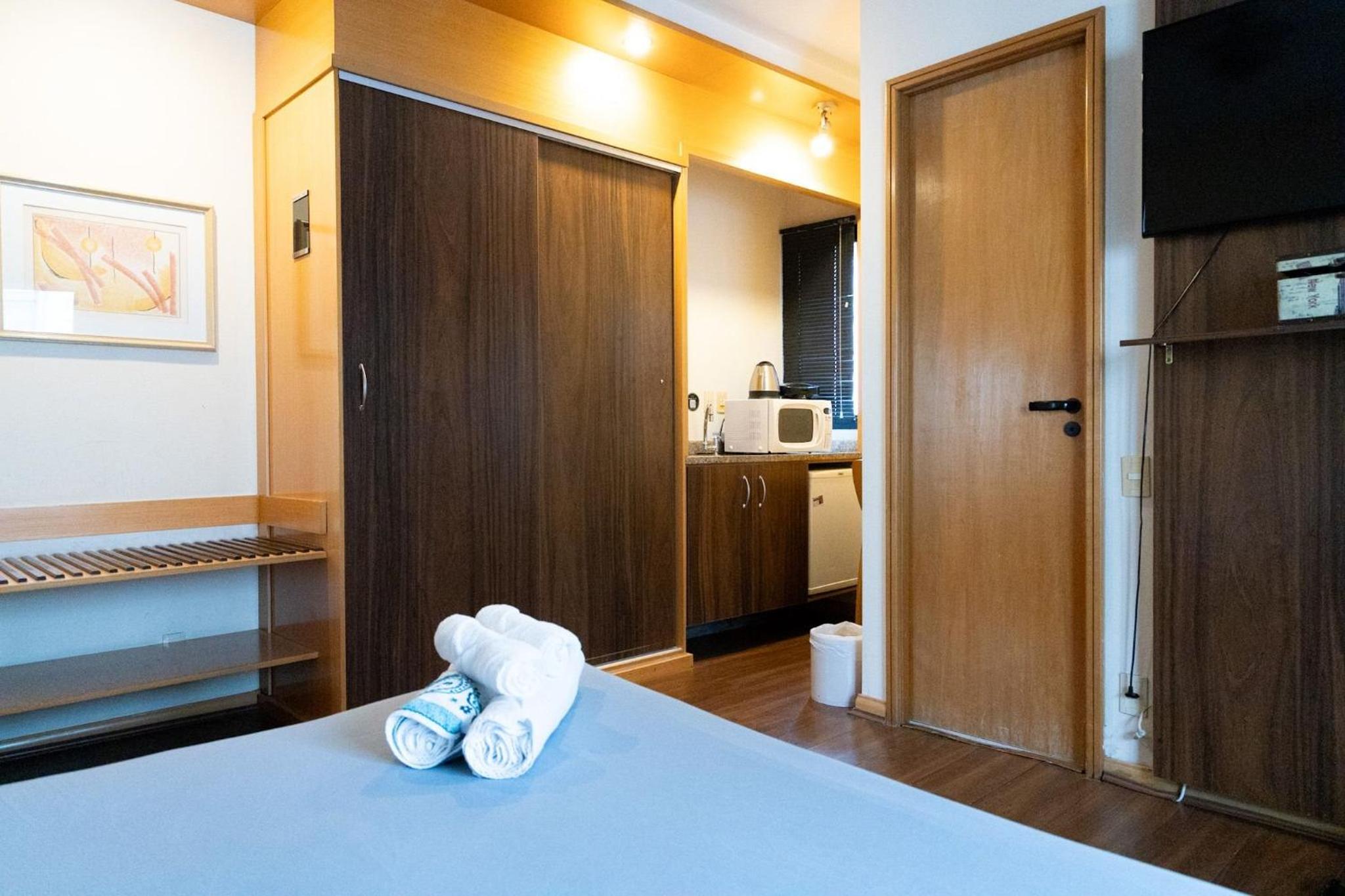 Suite - Photo 8