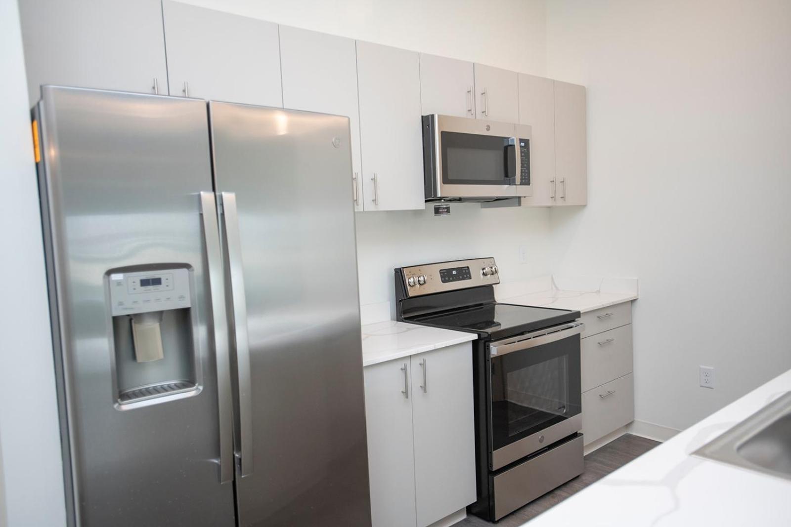 Classic One-Bedroom Apartment with King Bed photo 3