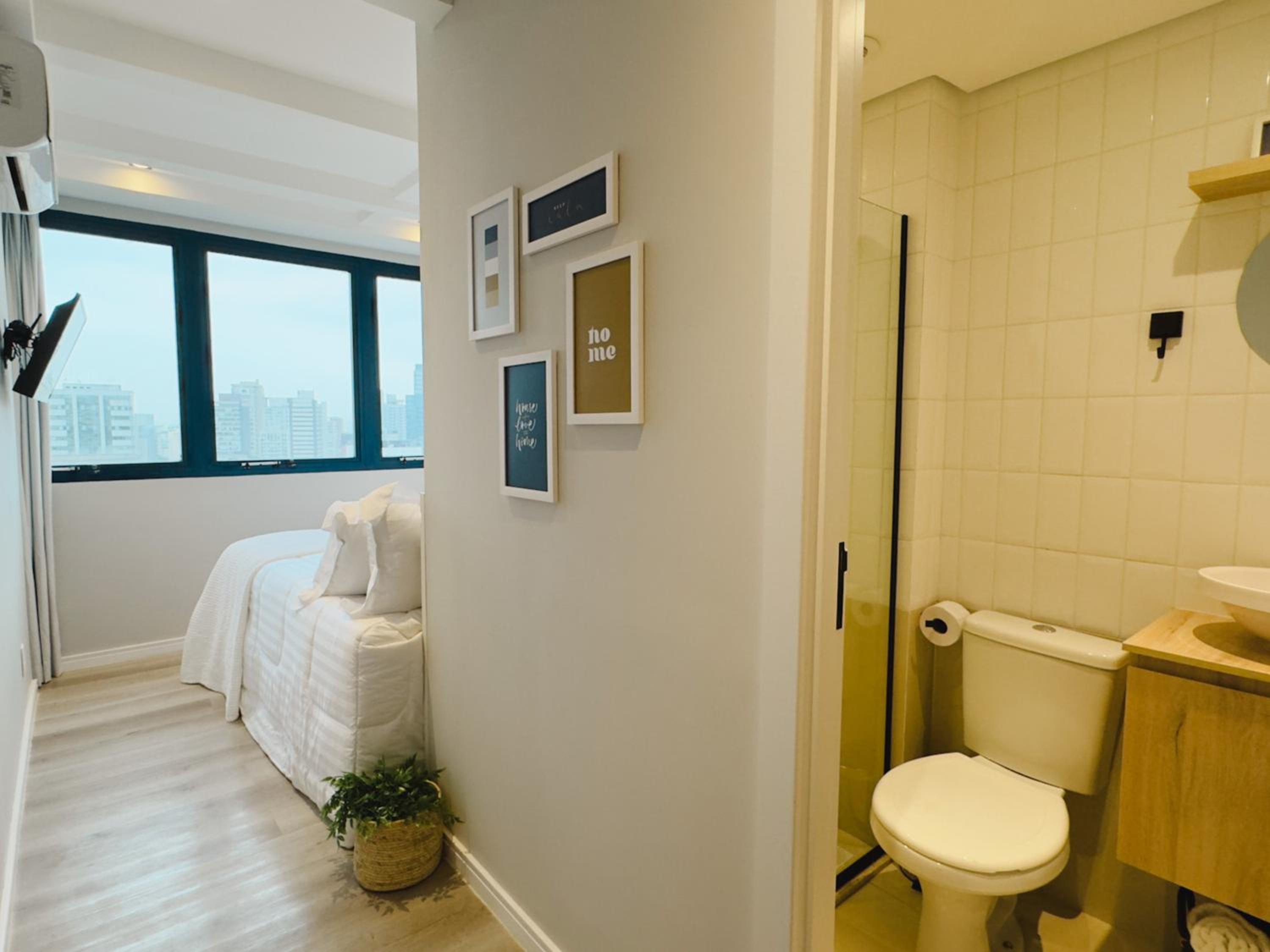  Family Connecting Suite photo 3