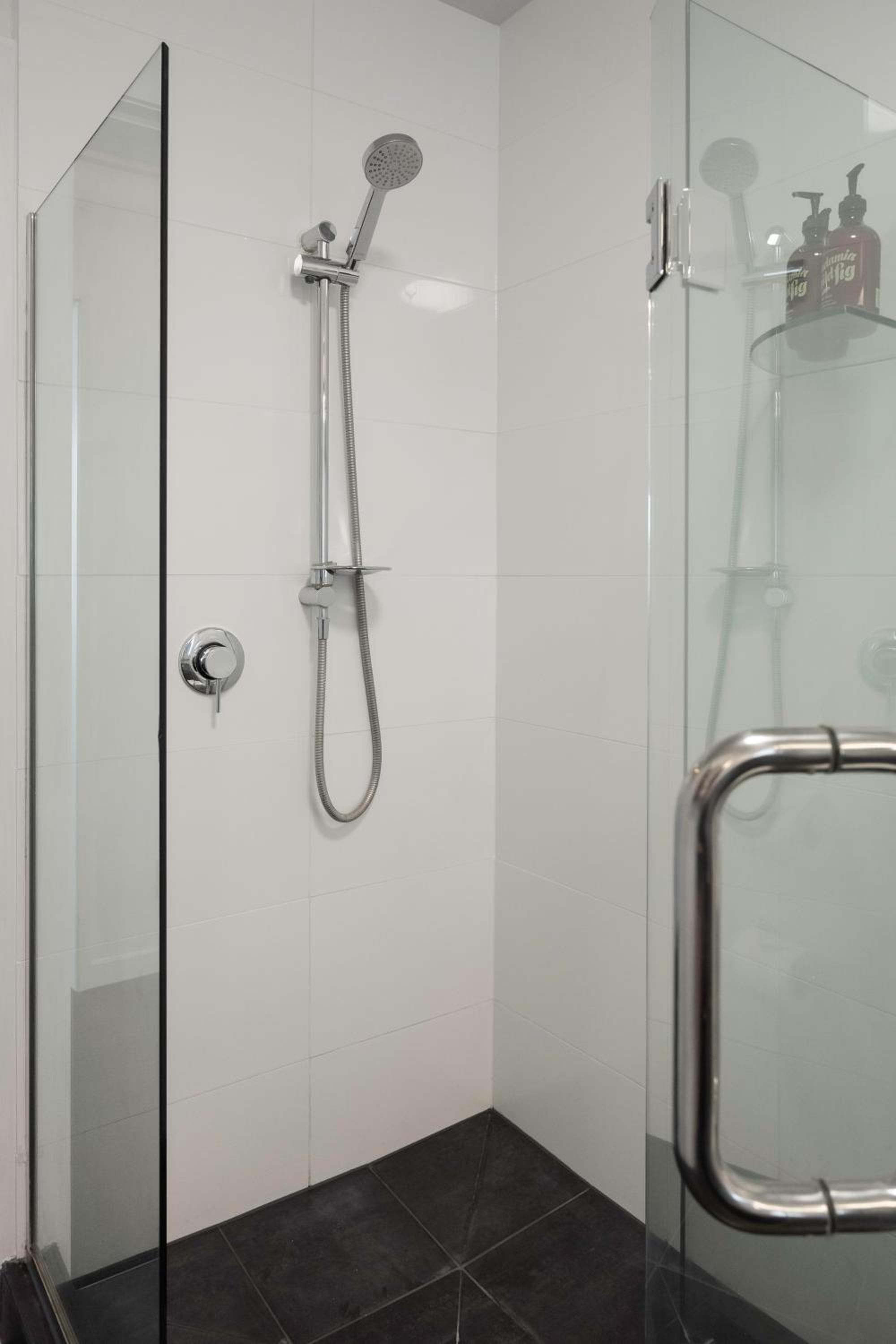 Penthouse Apartment - Photo 2