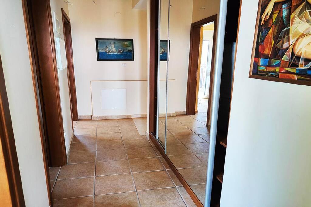 Villa photo 1
