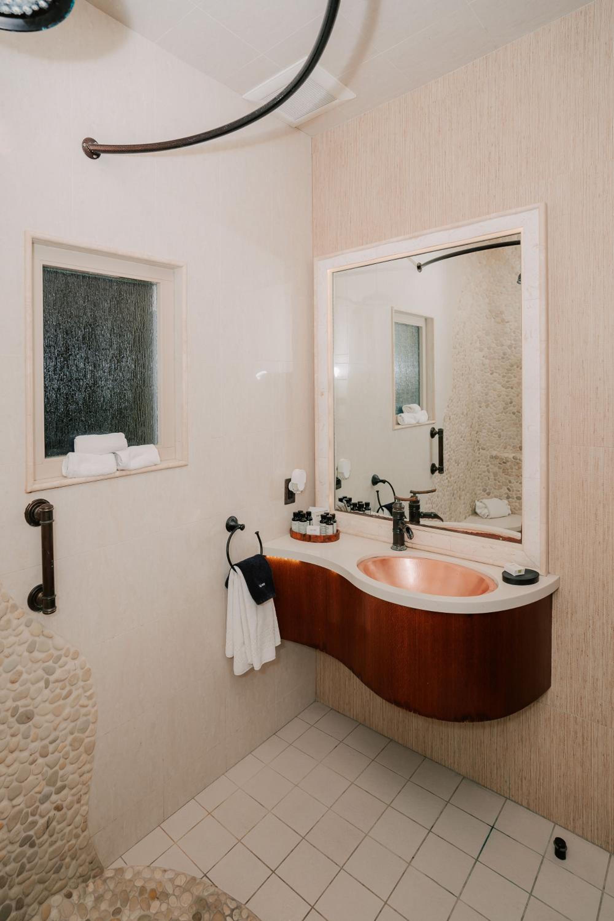 Family Suite - Photo 11