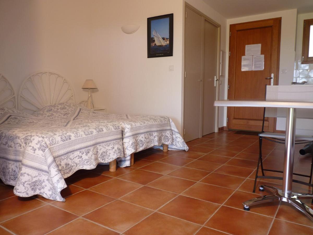Superior Twin Room photo 3
