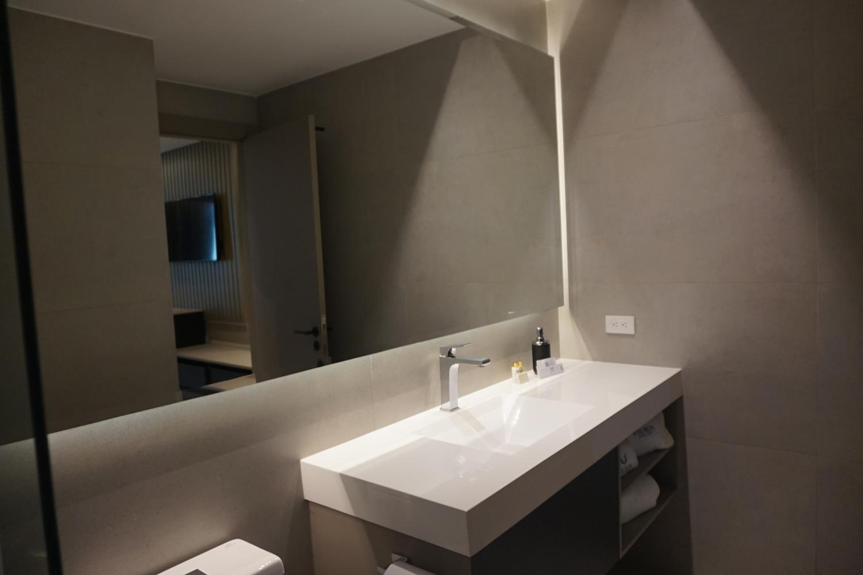 Deluxe Double or Twin Room photo 2