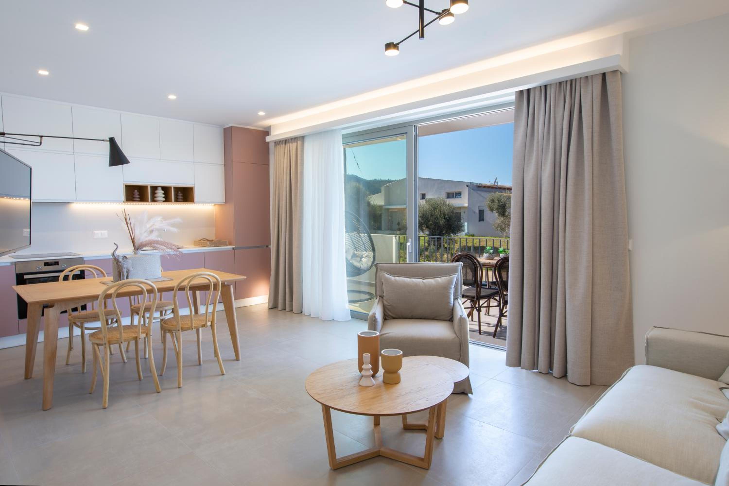 Superior Apartment photo 1