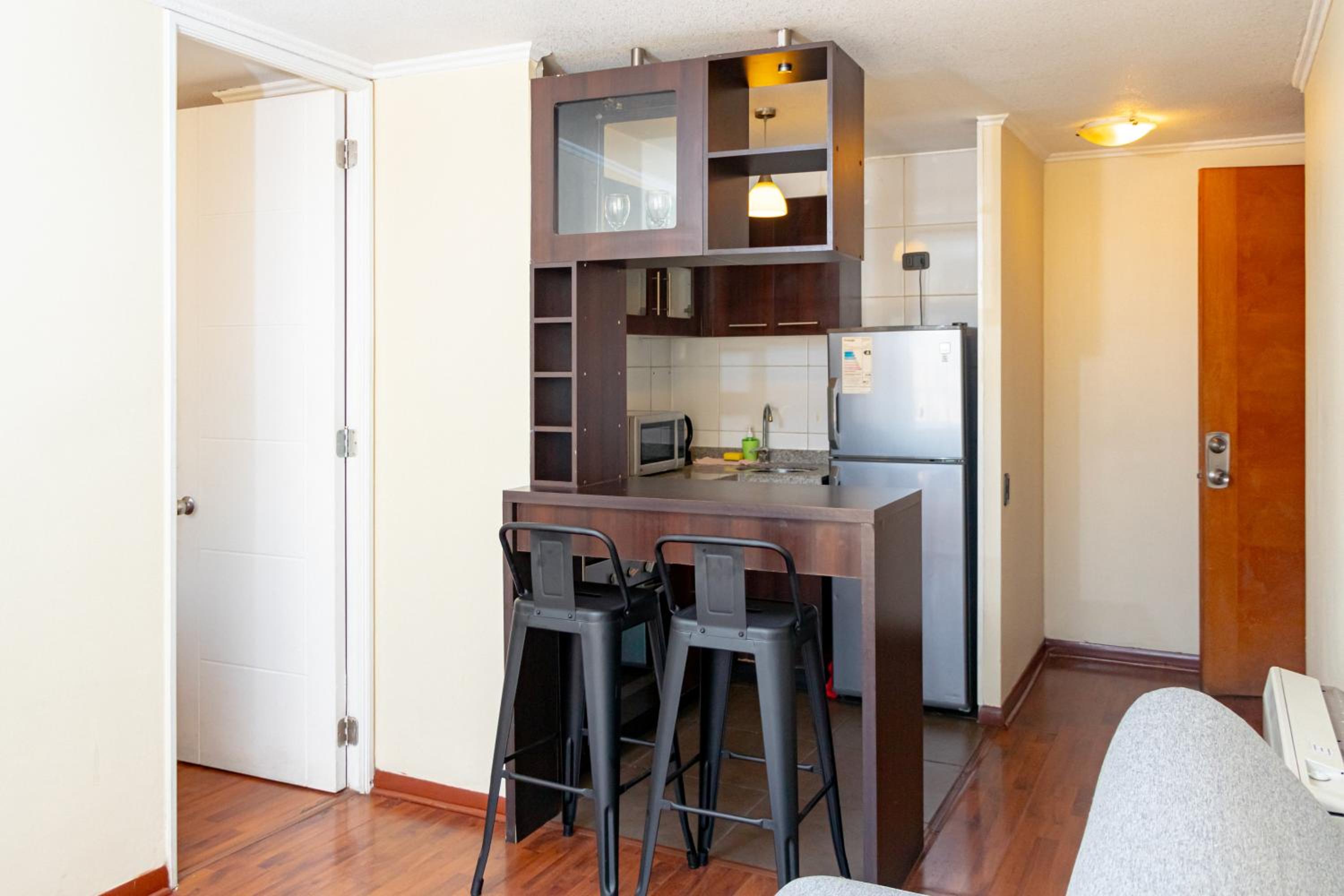 One-Bedroom Apartment photo 2
