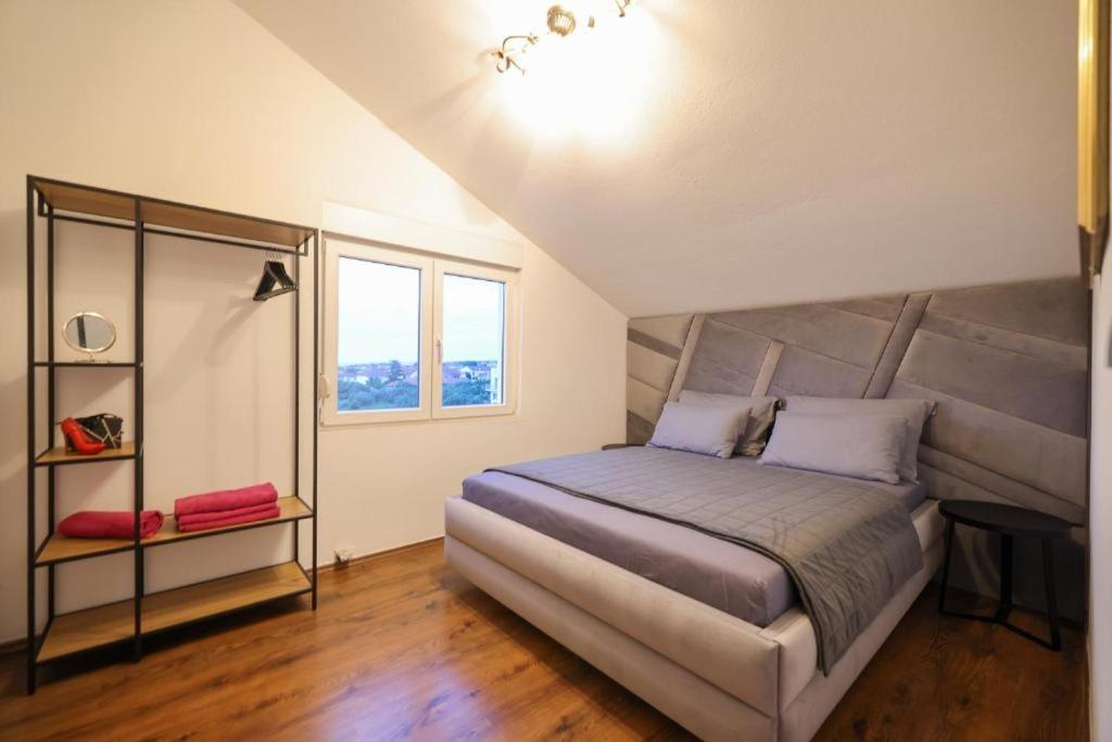 Deluxe Apartment photo 1