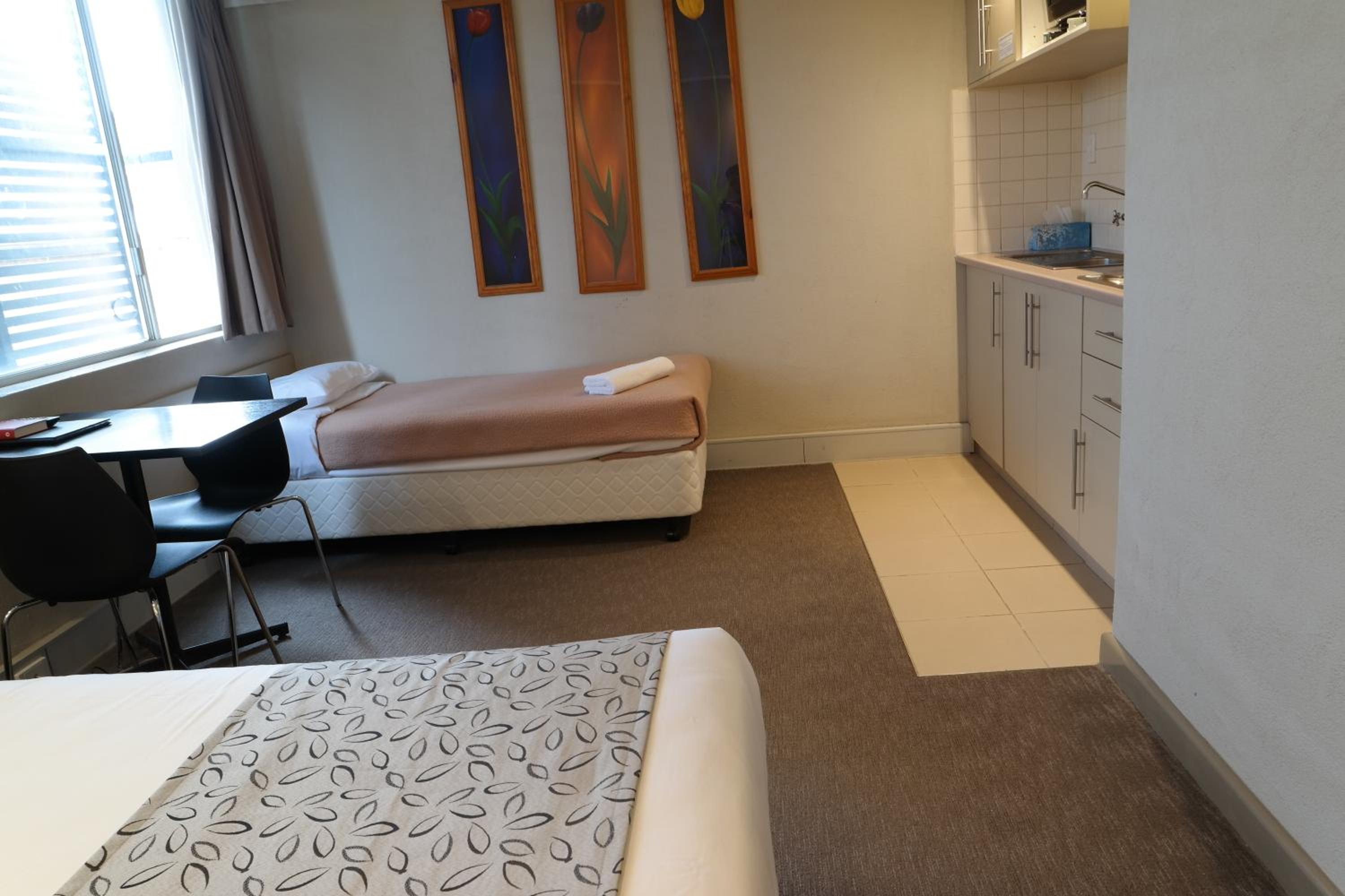 Standard Triple Room - Photo 1