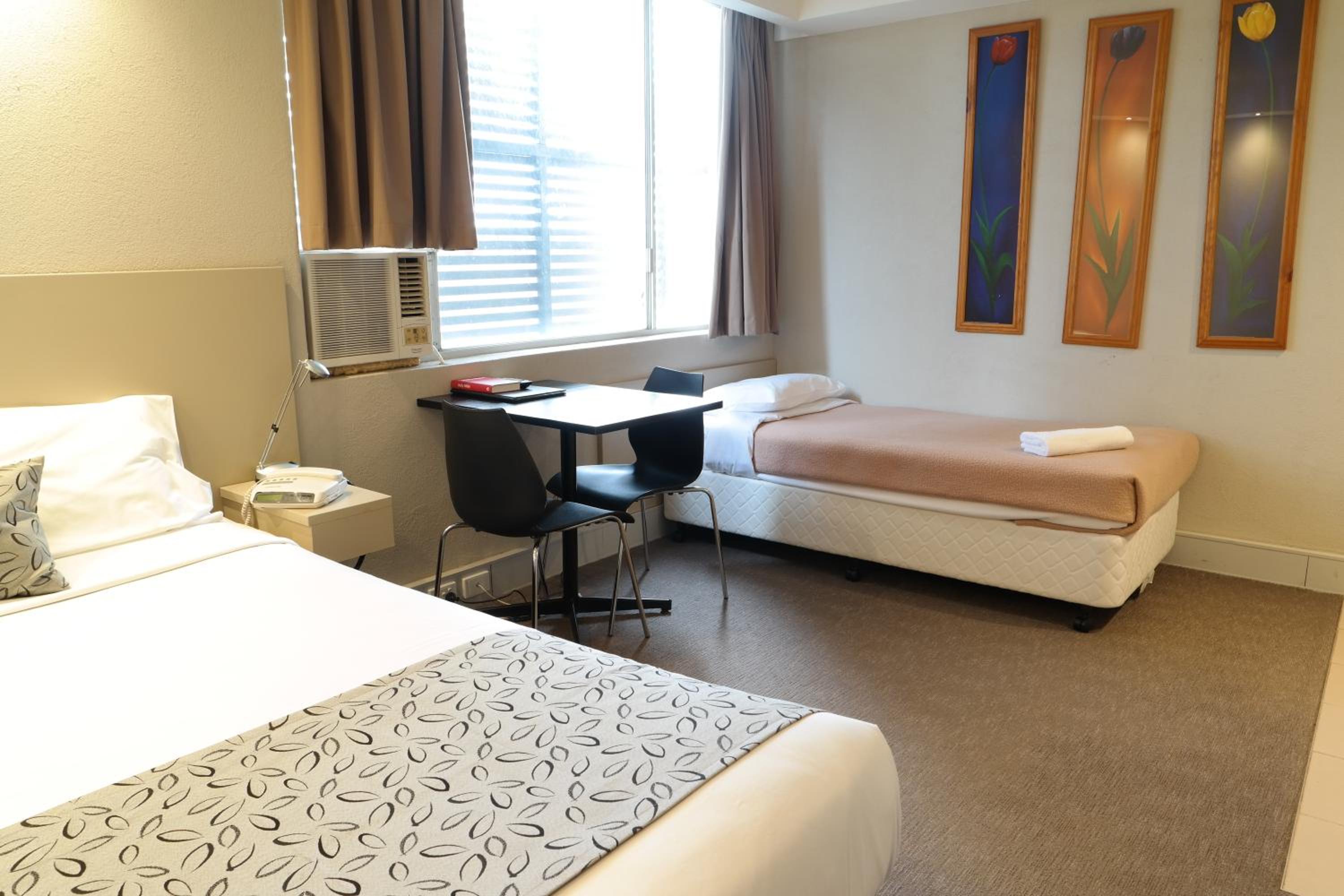 Standard Triple Room - Photo 3