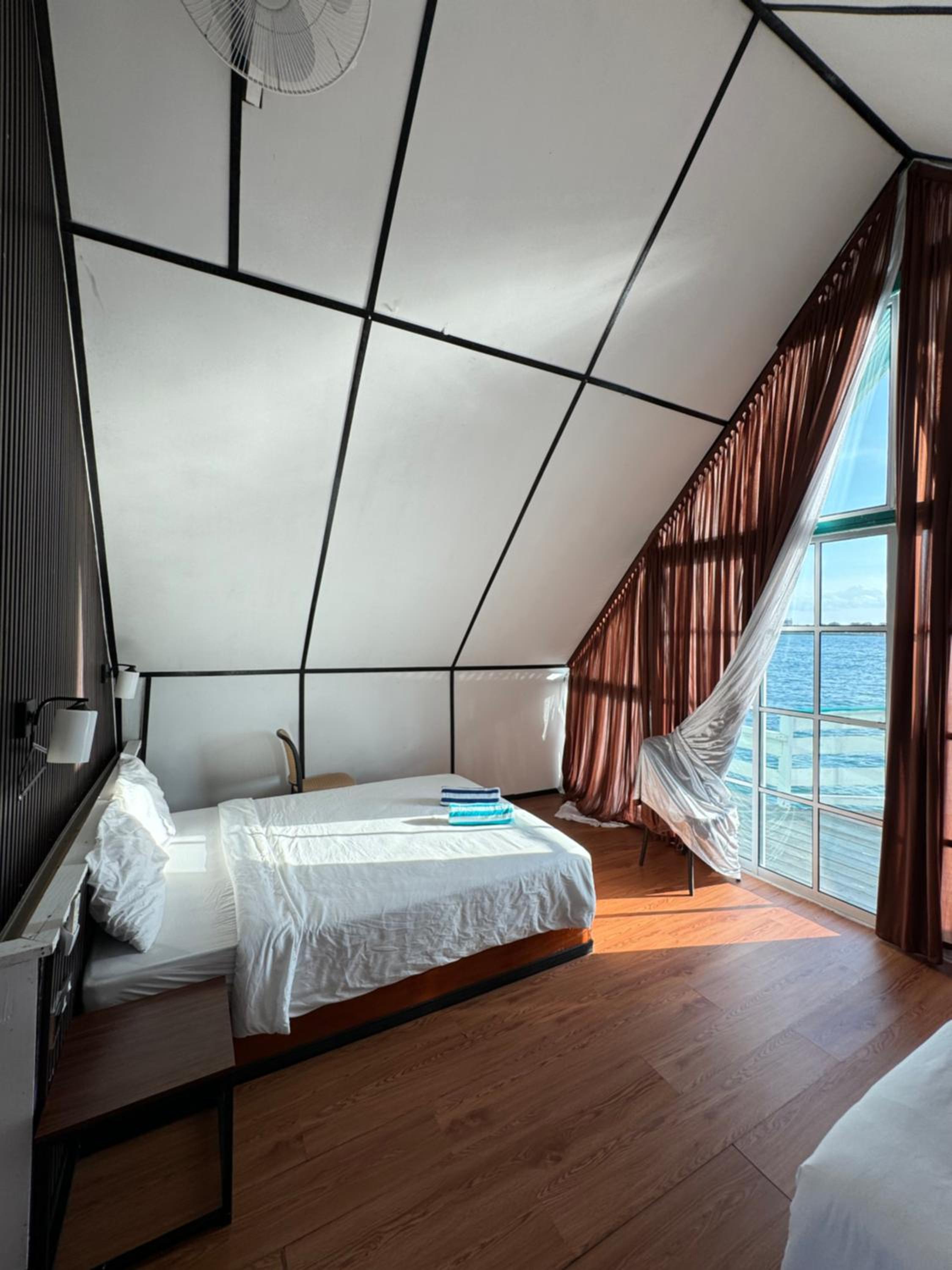 Queen Room with Balcony
