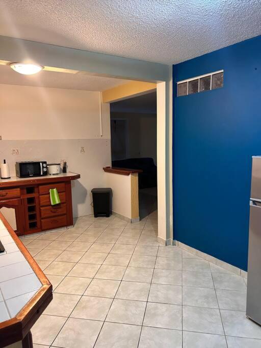 One-Bedroom House photo 2