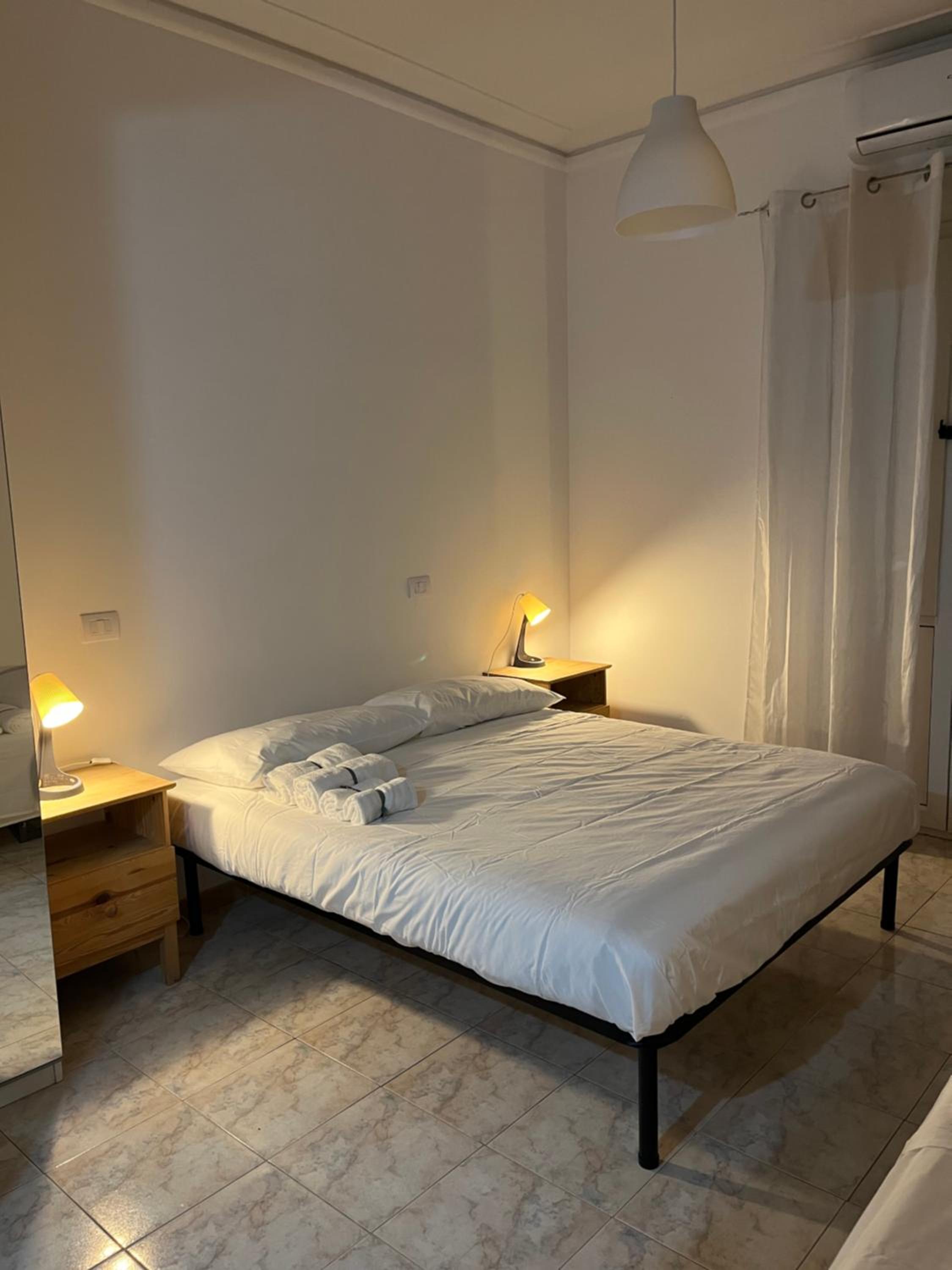 Twin Room with Private Bathroom