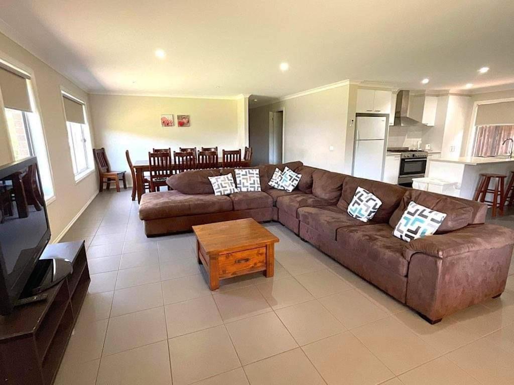 Four-Bedroom Holiday Home photo 1