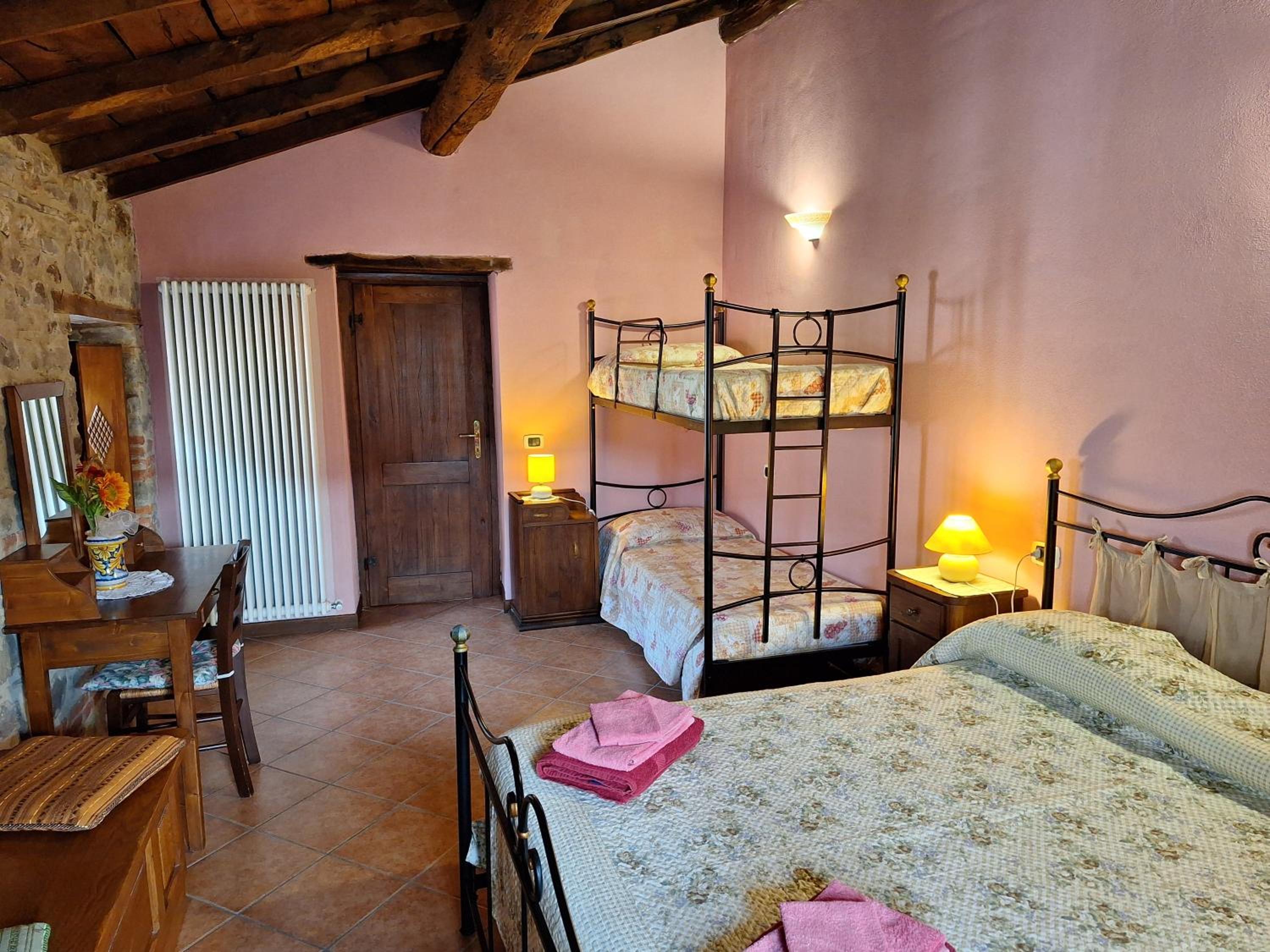 Two-Bedroom House photo 2