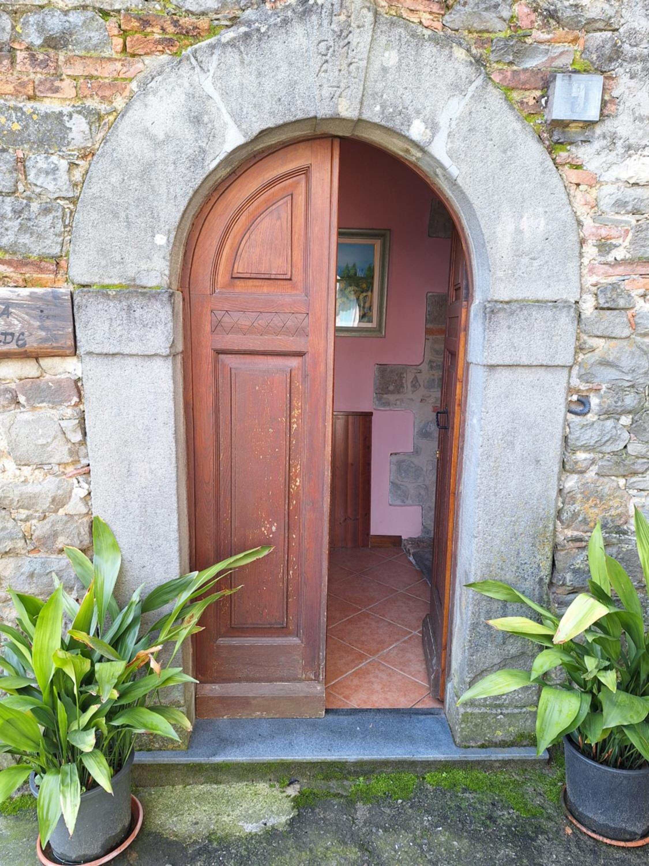 Two-Bedroom House photo 3