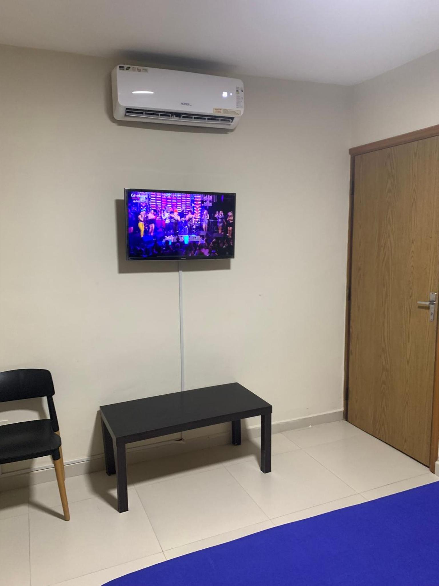 Deluxe Family Room photo 3
