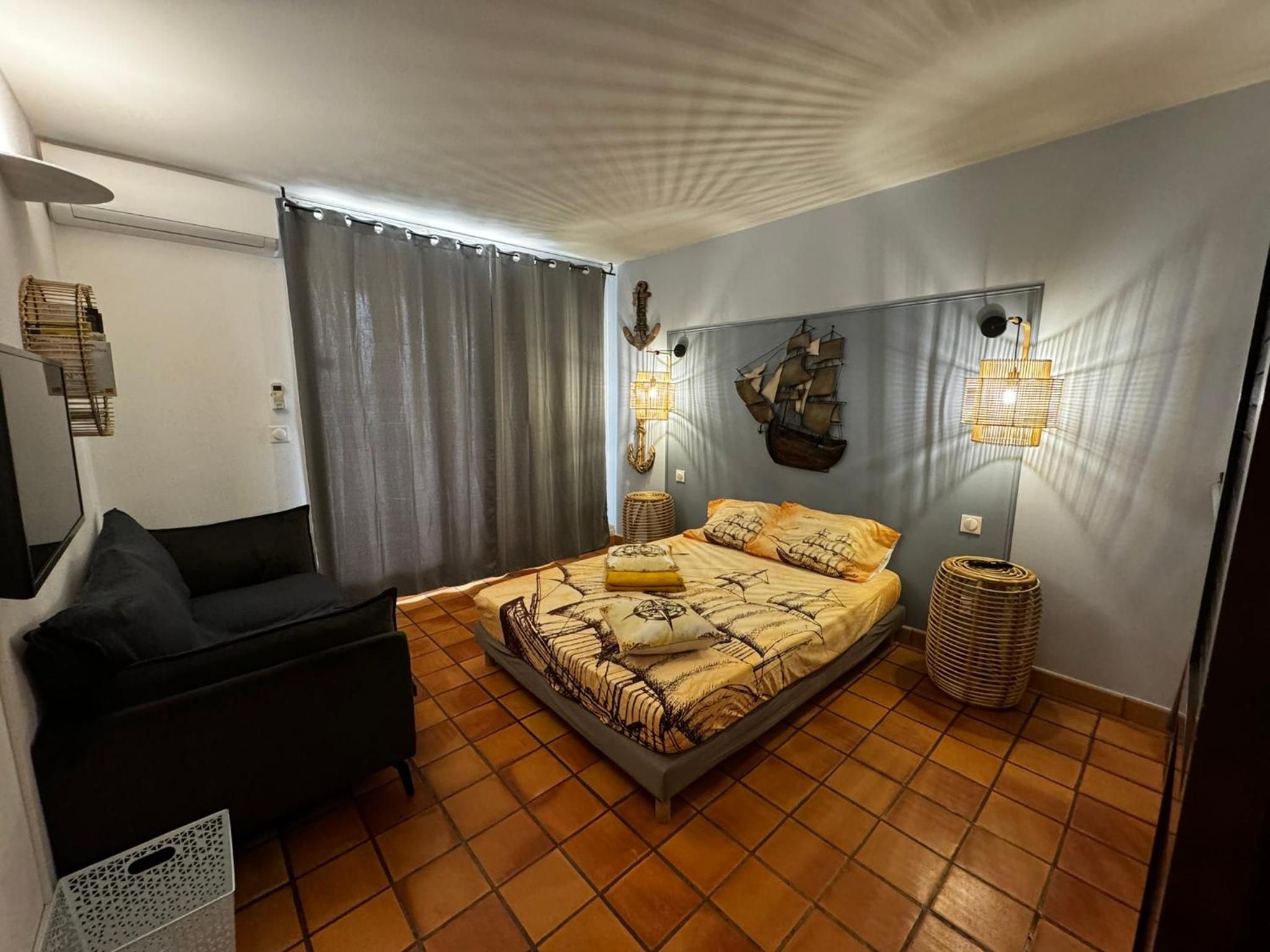 Apartment with Sea View photo 1
