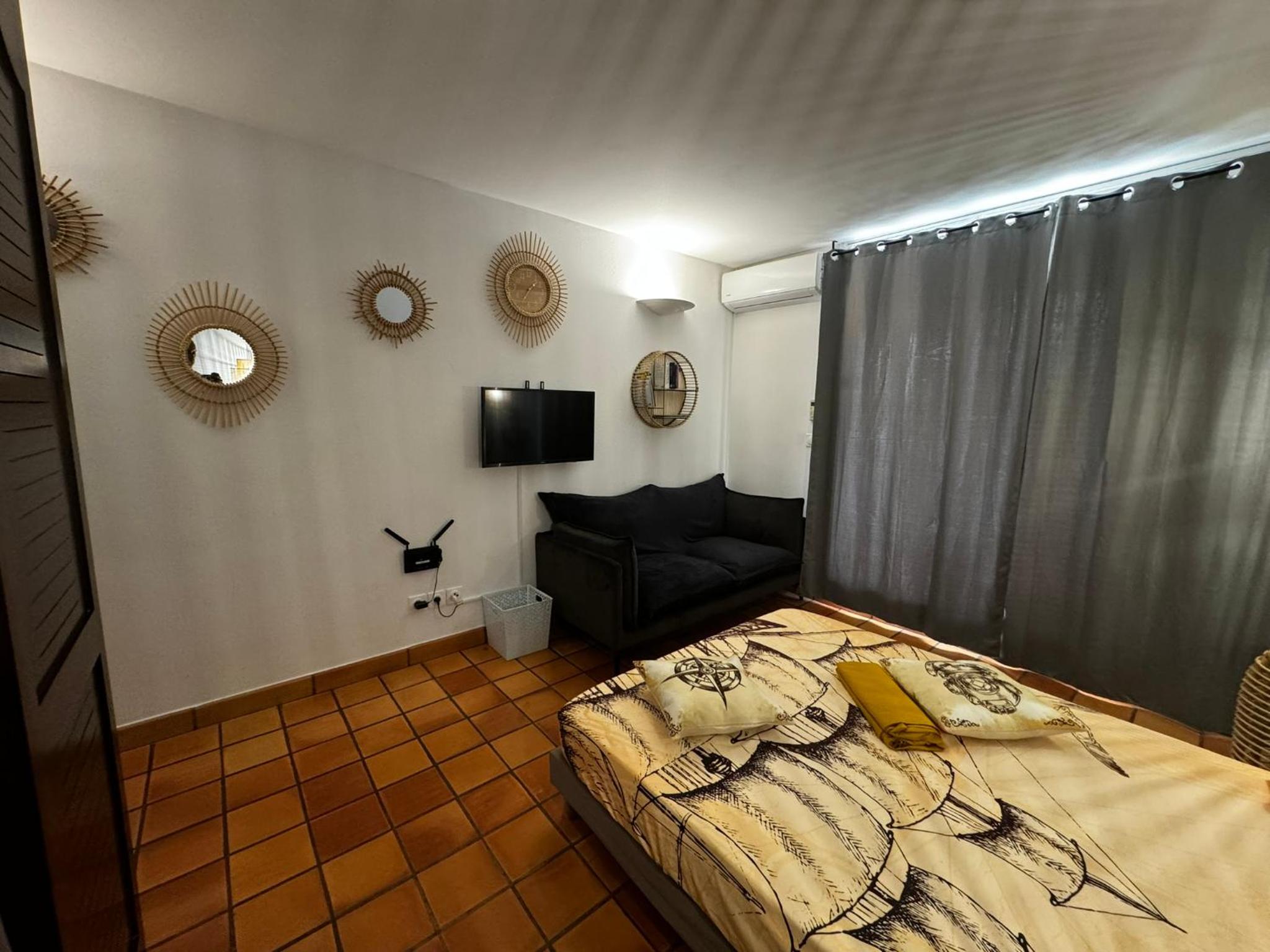 Apartment with Sea View photo 3