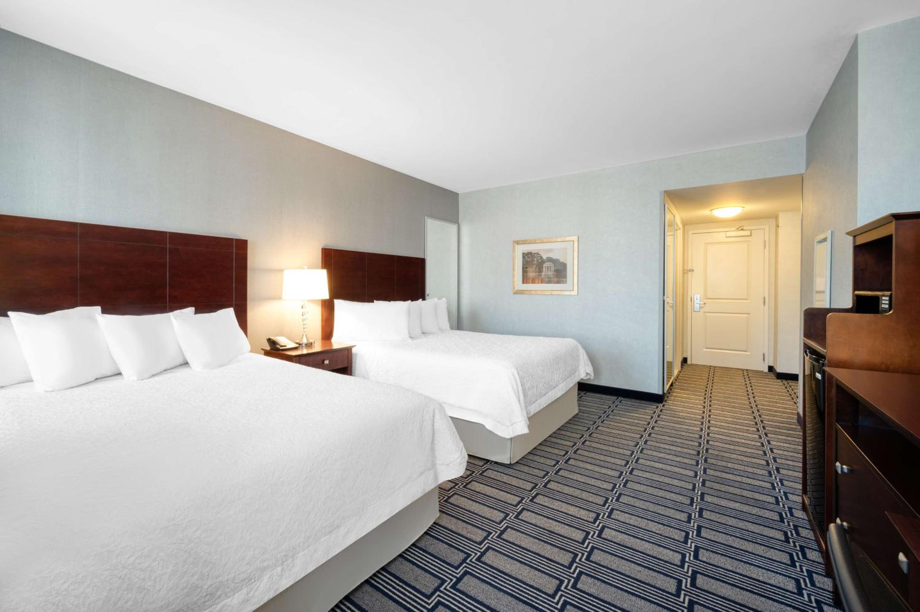 Room with Two Queen Beds - Non-Smoking - Photo 1