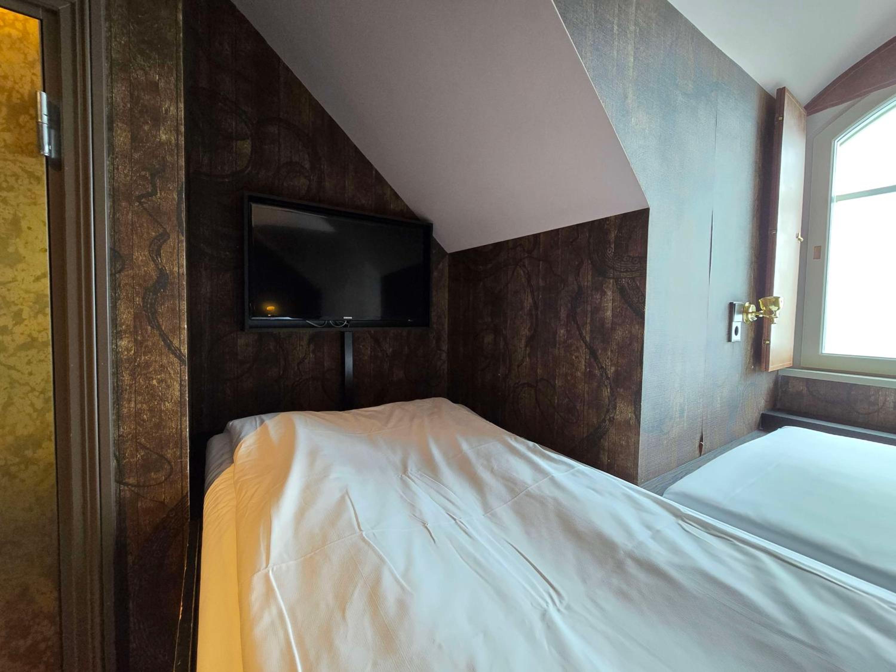 Standard Single Room - Non-Smoking - Photo 6